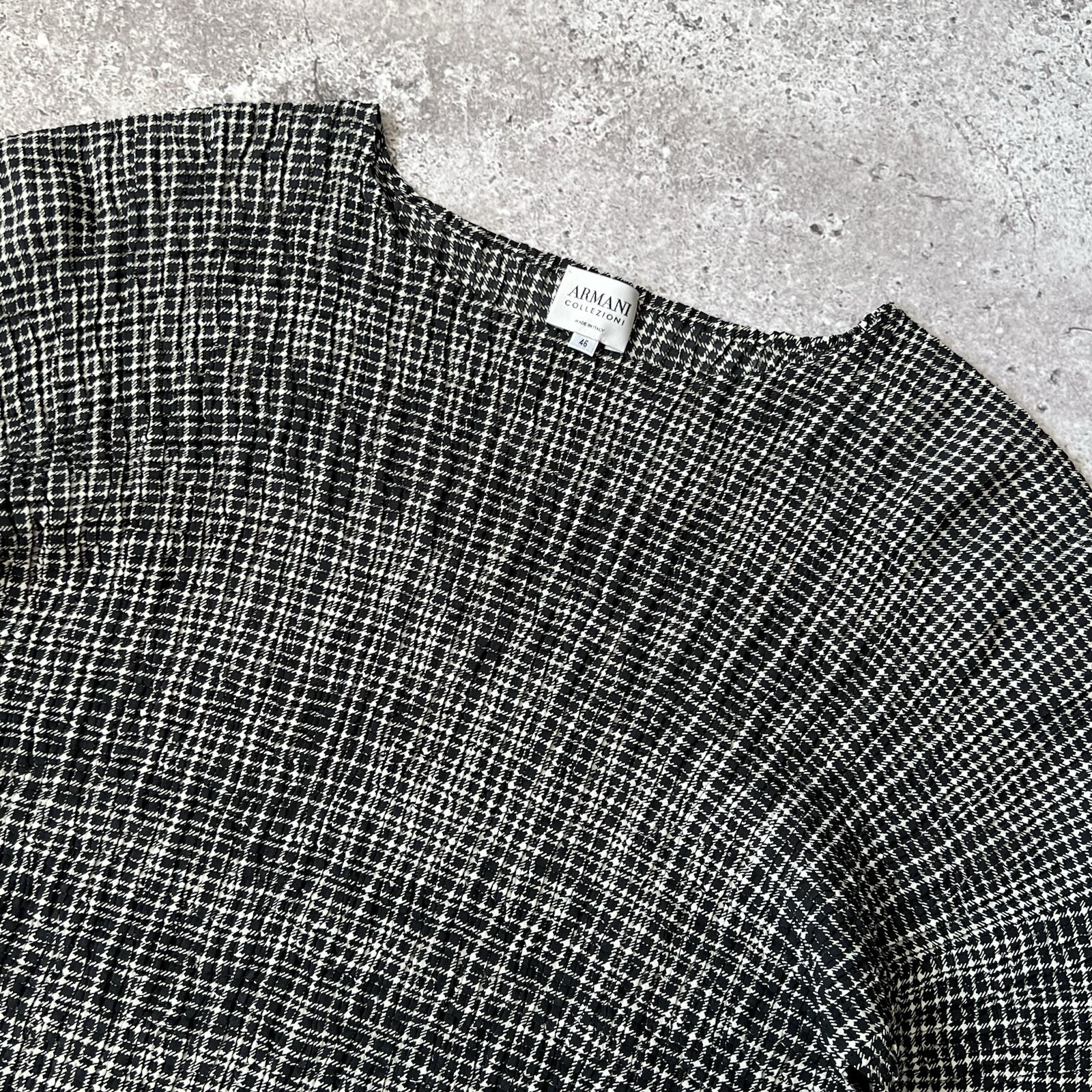 Vintage Armani Collezioni Plisse Top IT 46 US 10 Structural Curved Sleeve