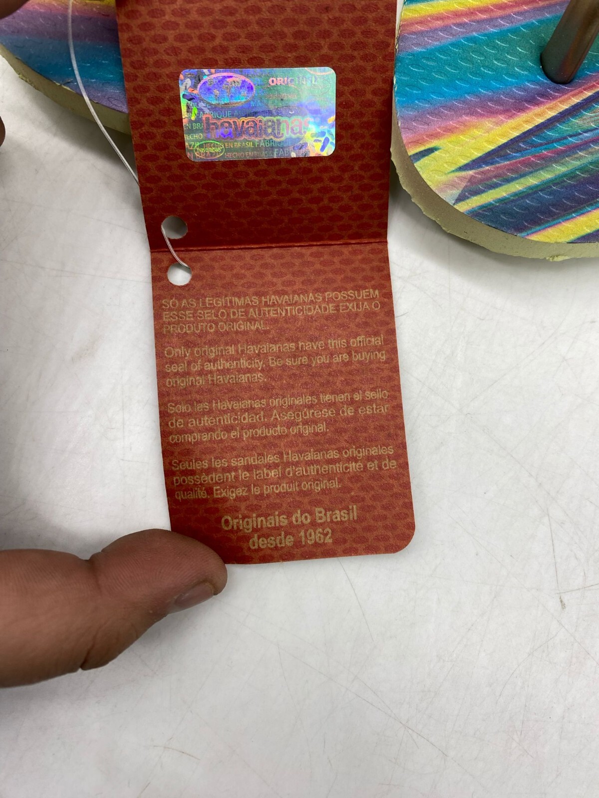Havaianas Slim Iridescent Flip Flops Women’s Size 6 / 35/36 BR