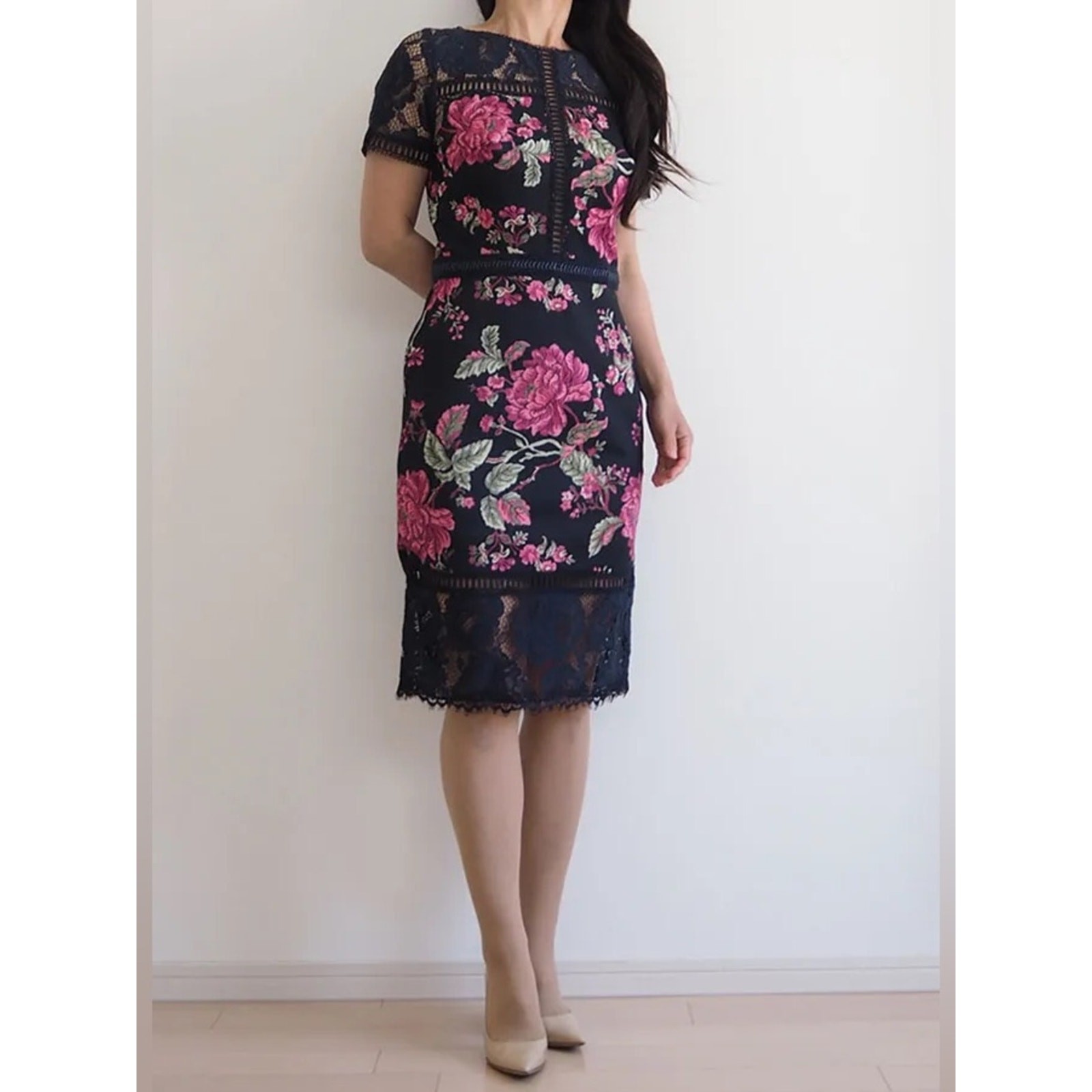 Tadashi Shoji NWT Floral Neoprene & Lace Sheath Dress size 16 Navy