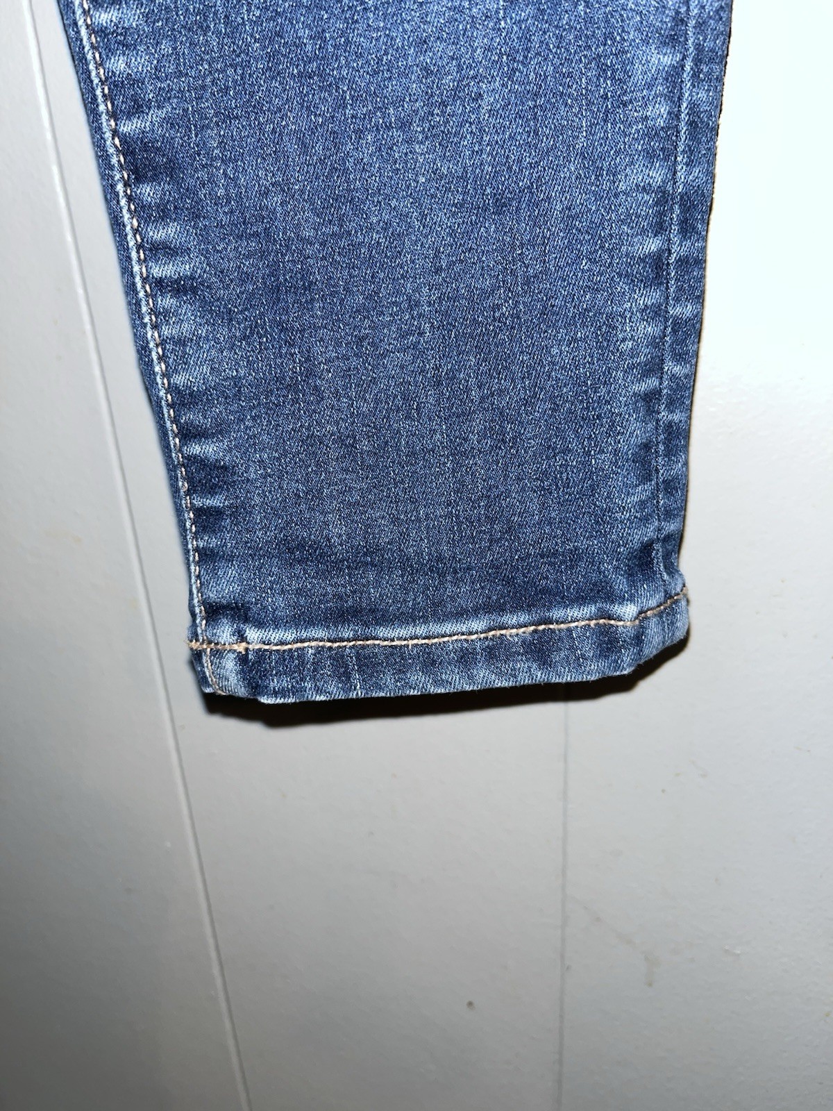 American Eagle Next Level Stretch Skinny Jeans Women’s Dark Wash Blue Size 4