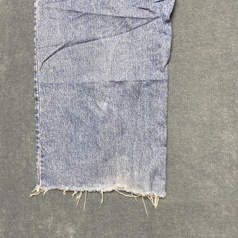 Levi’s 569 Straight Jeans Mens 38×32 Blue Denim Cotton Frayed Hem Relaxed Fit