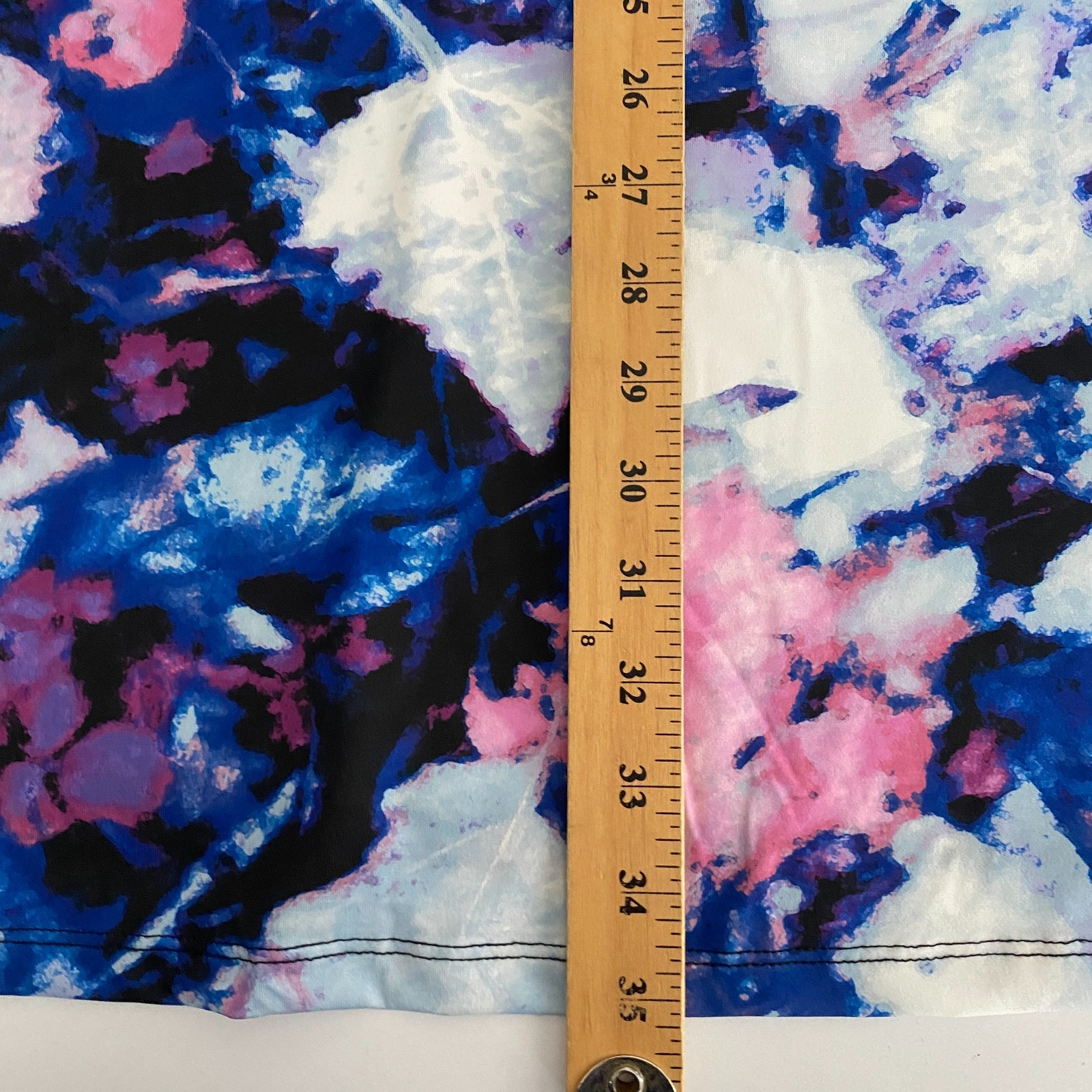 Catherines Applique Trimmed Tunic Size 5X Abstract Floral 3/4 Sleeves V Neck