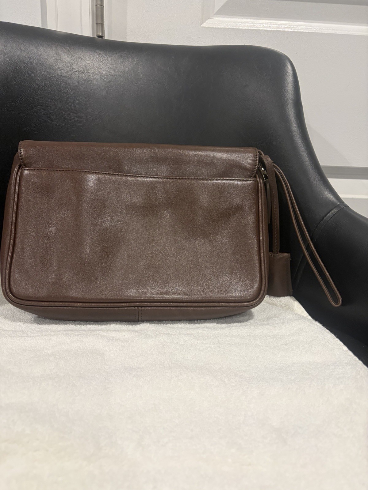 Coach Clutch with Push Lock, Wrist Strap, Inner Pockets