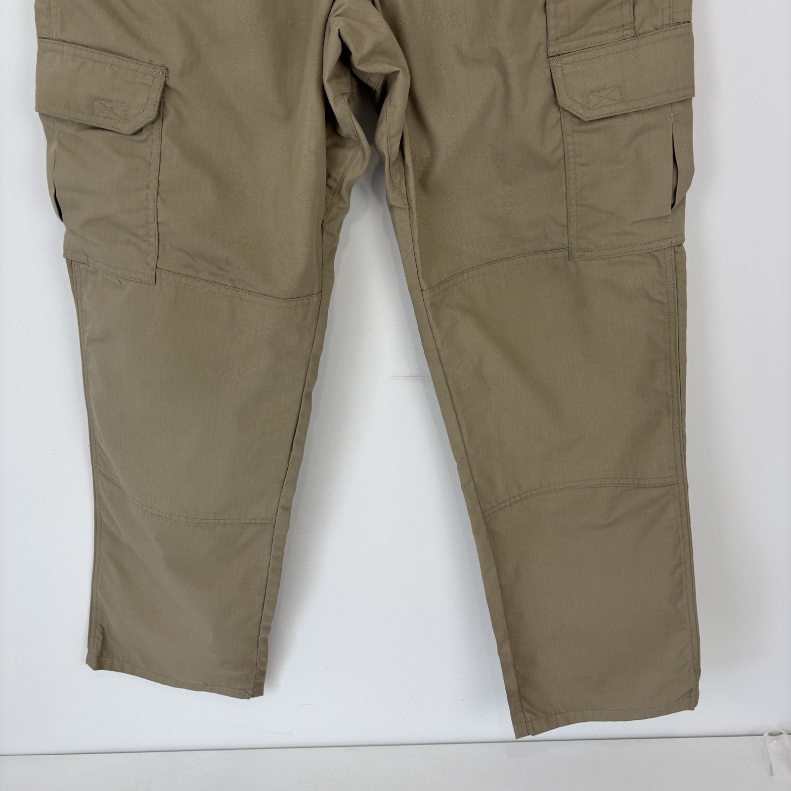 5.11 Tactical Cargo Trousers Utility Pants Beige Size 32 X 32 Mens