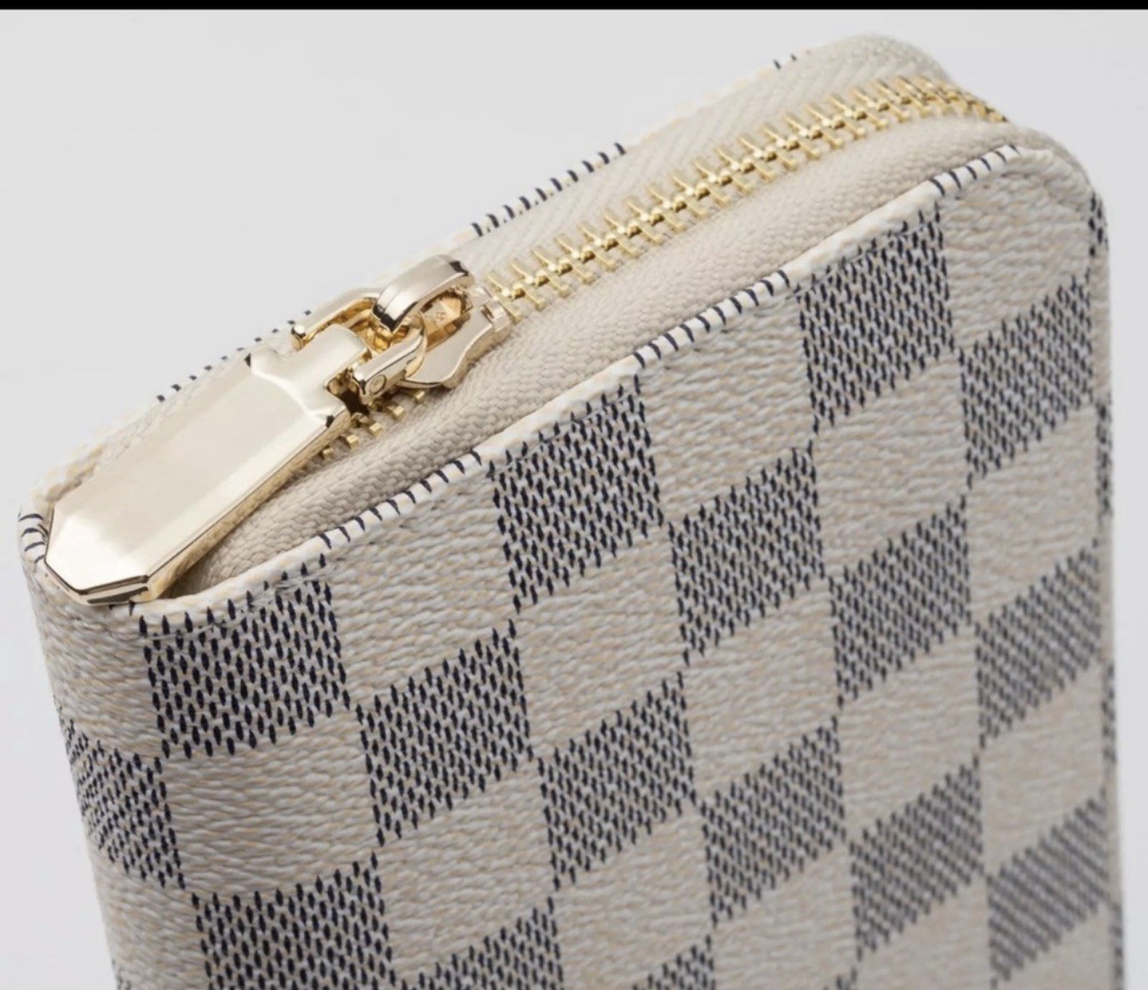 Cream Off White/ Grey Checkered Zip Wallet Clutch Wristlet Coin Card Cash Purse