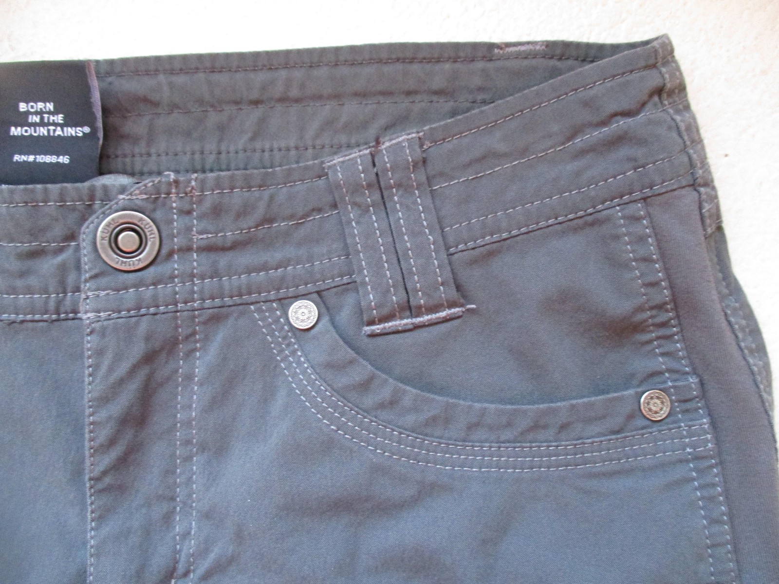 Kuhl Pants Womens 6 REG Gray Hiking Adjustable Waist Pockets Vintage Patina Dye
