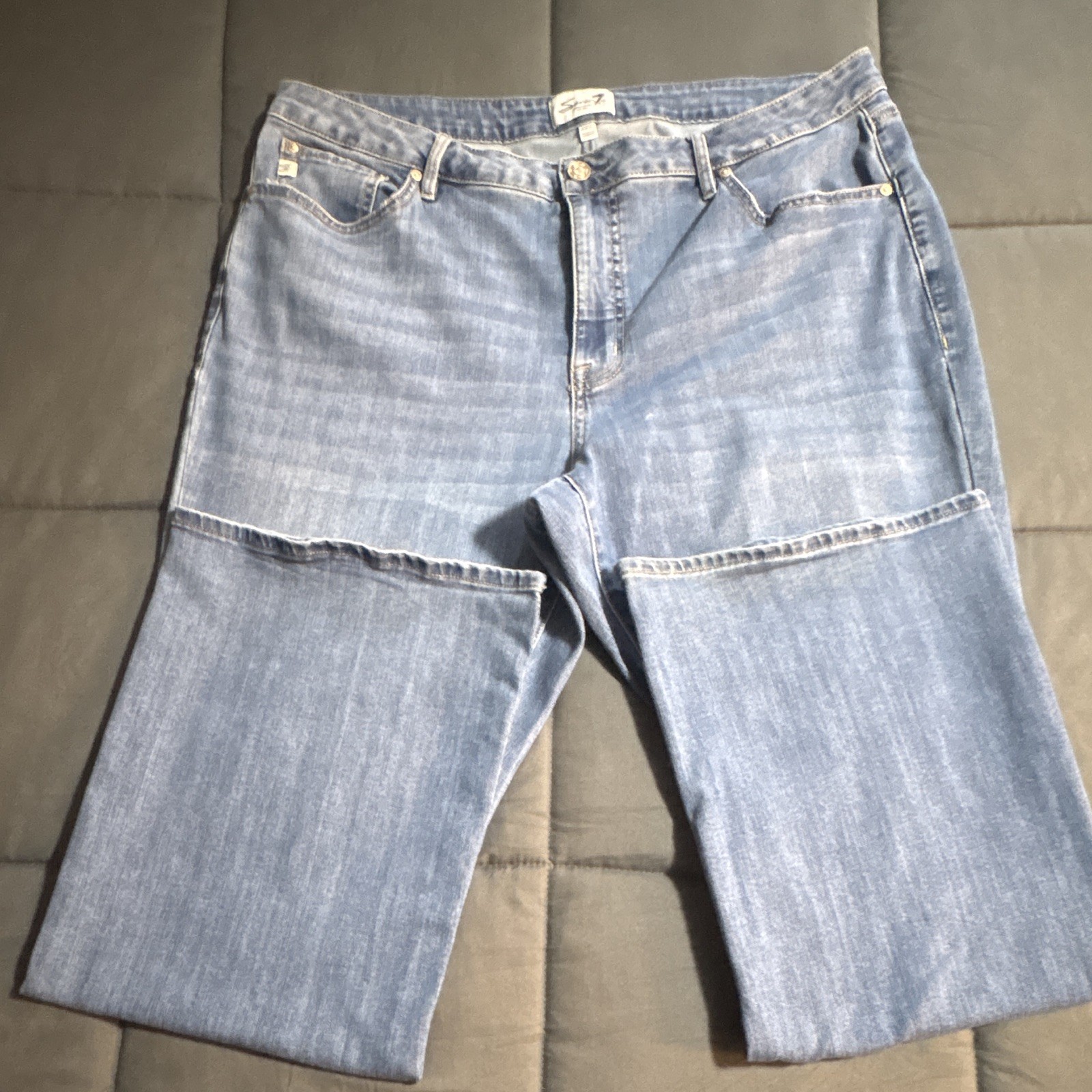 Seven7 High-Rise Bootcut Jeans Blue Light Wash Stretch Pockets Plus 18W