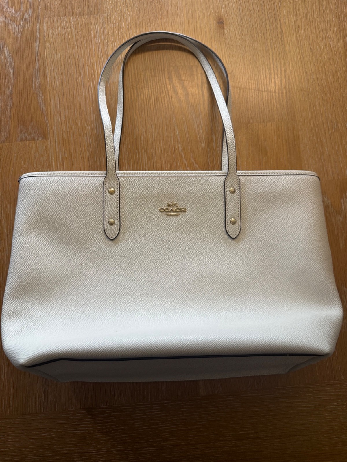 Coach White Leather Tote Handbag – Chalk with Gold Accents