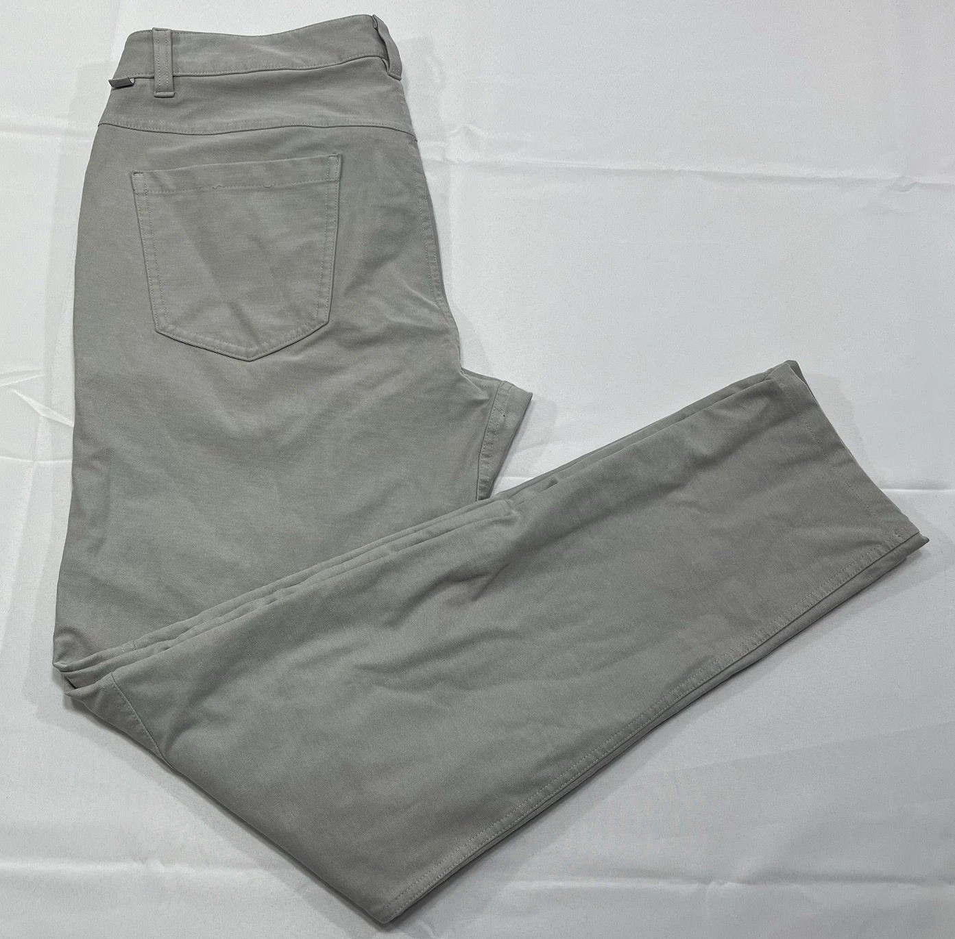 Lululemon ABC Pants Slim Utilitech Mens 32×30 Gray LM5ABNS Abrasion Resistant