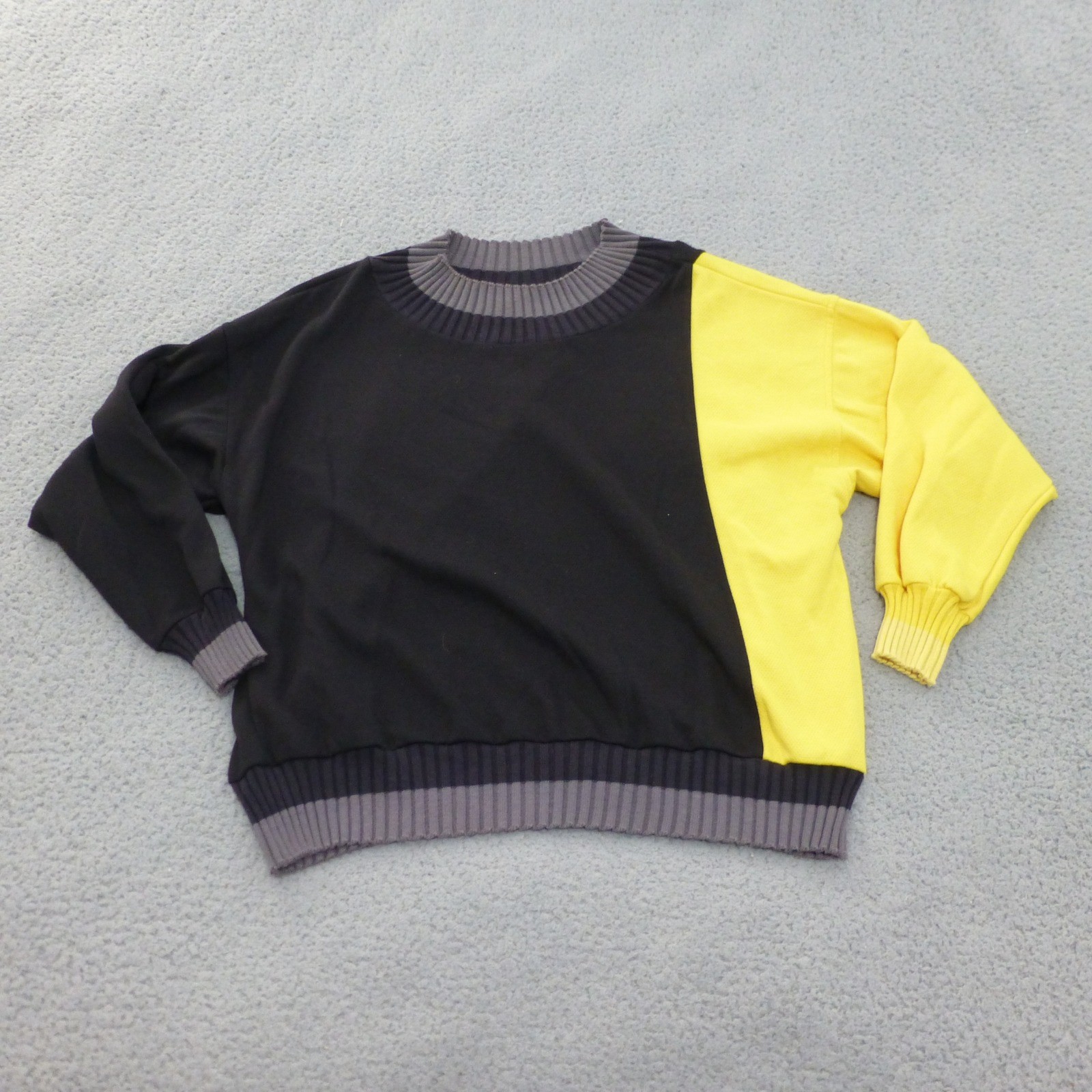 Vintage Jantzen Sport Sweater Mens Large Colorblock Black Yellow USA 1986