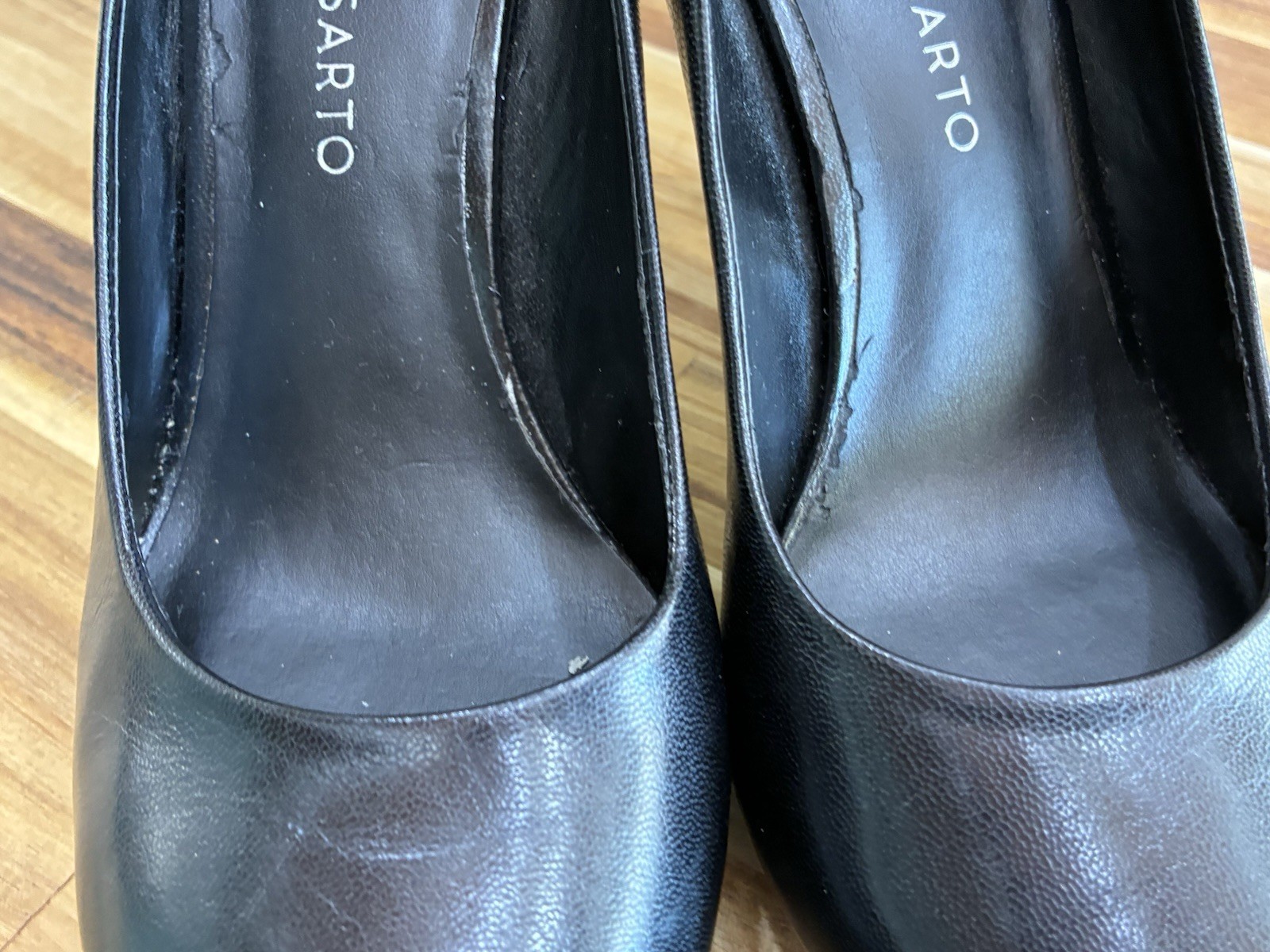 Franco Sarto Womens Black Leather Pumps Size 6M Classic Career Office Heels