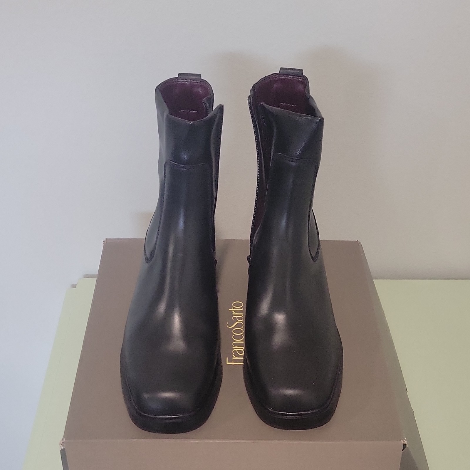 Franco Sarto Gracelyn Black Leather Ankle Bootie Zip Square Toe US 9.5 W