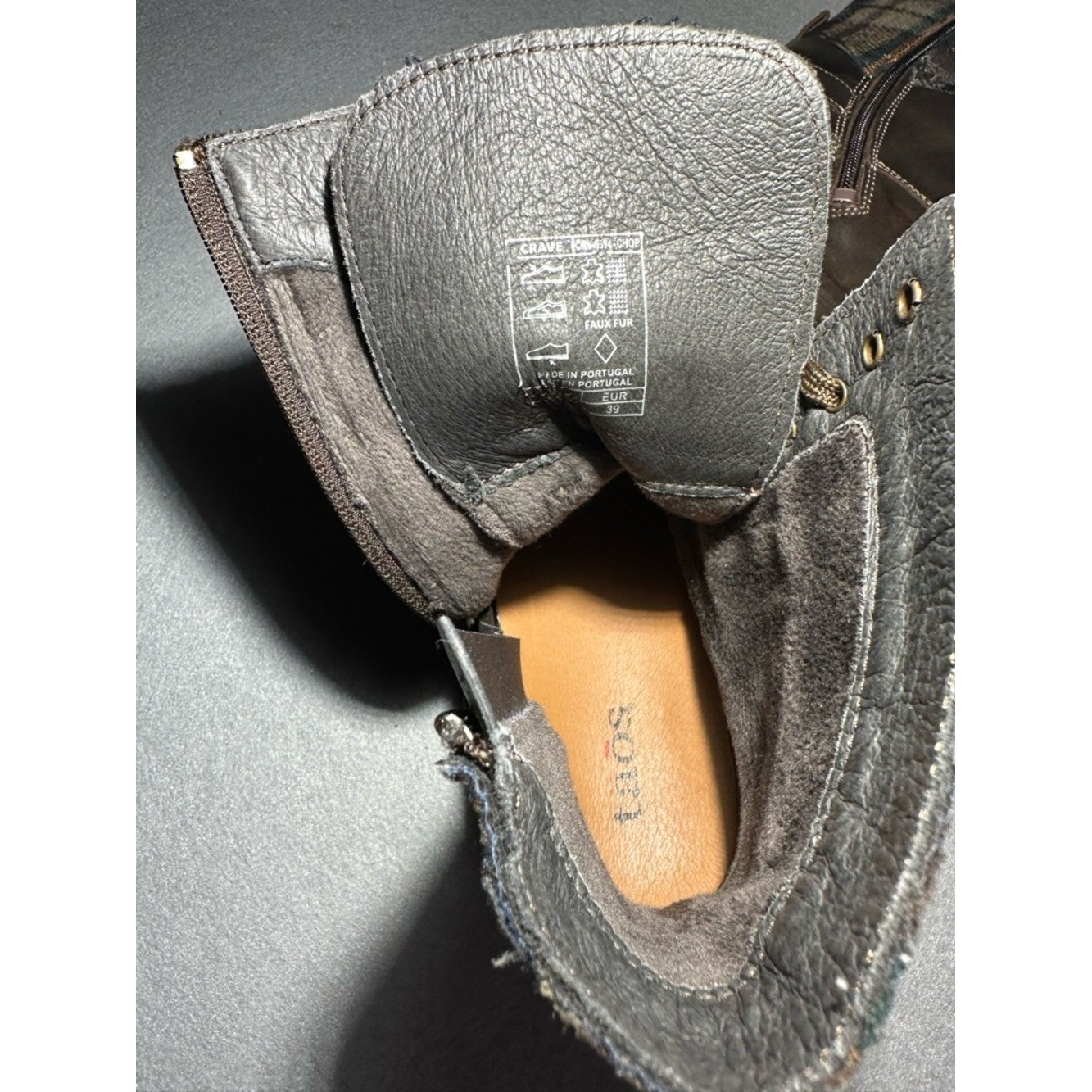 Taos “Crave” women’s boots