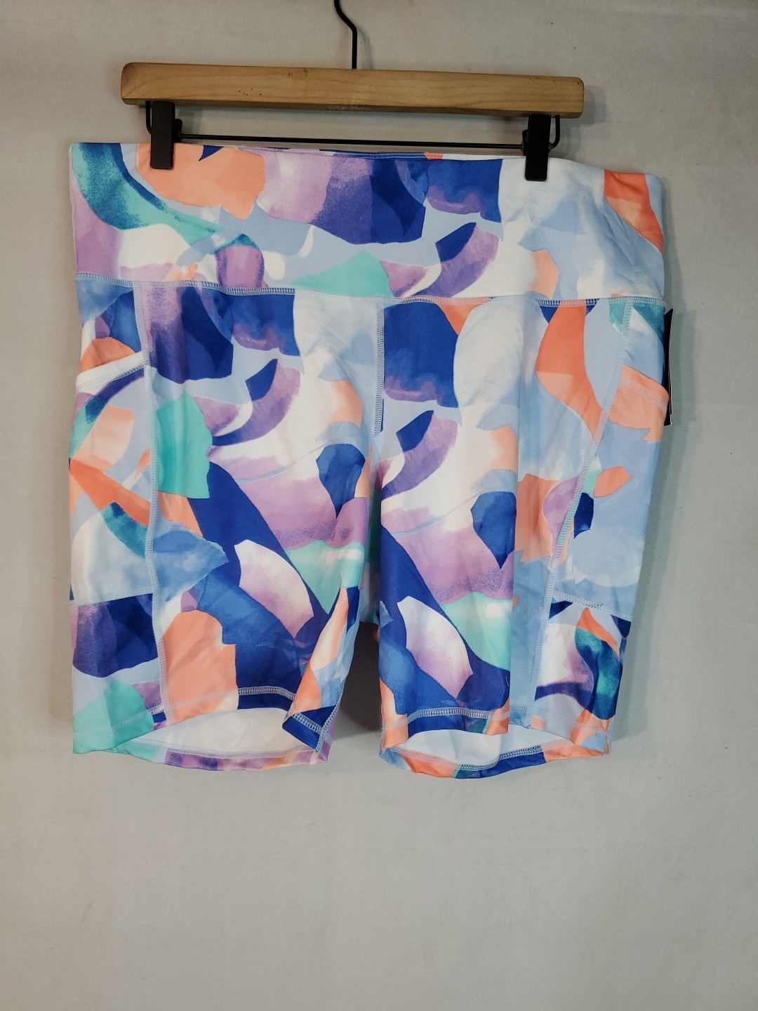 Ideology Women’s Size 2X Pink Floating Petals Bike Shorts