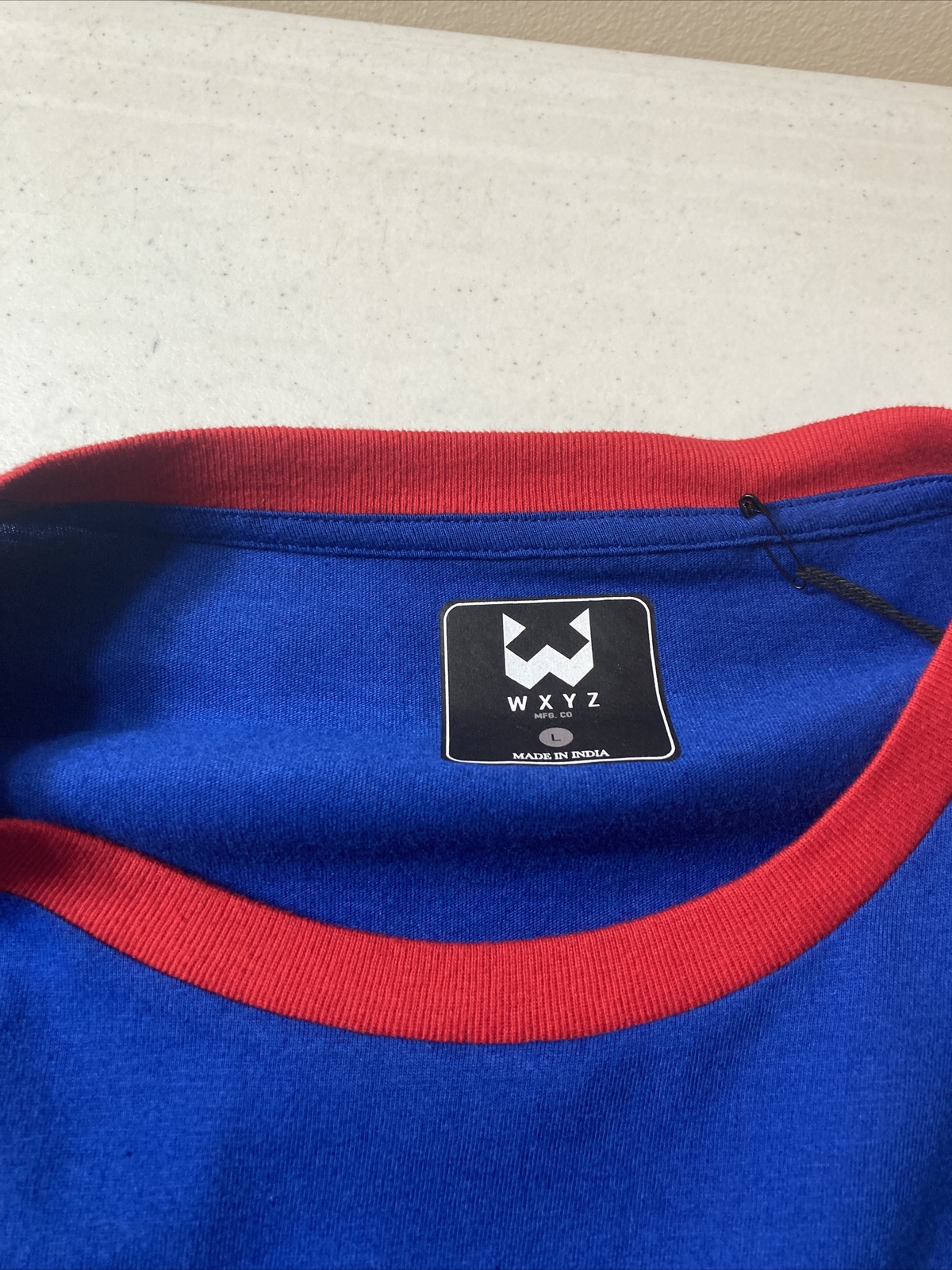 WXYZ Men’s T-Shirt Size Large “NWT”