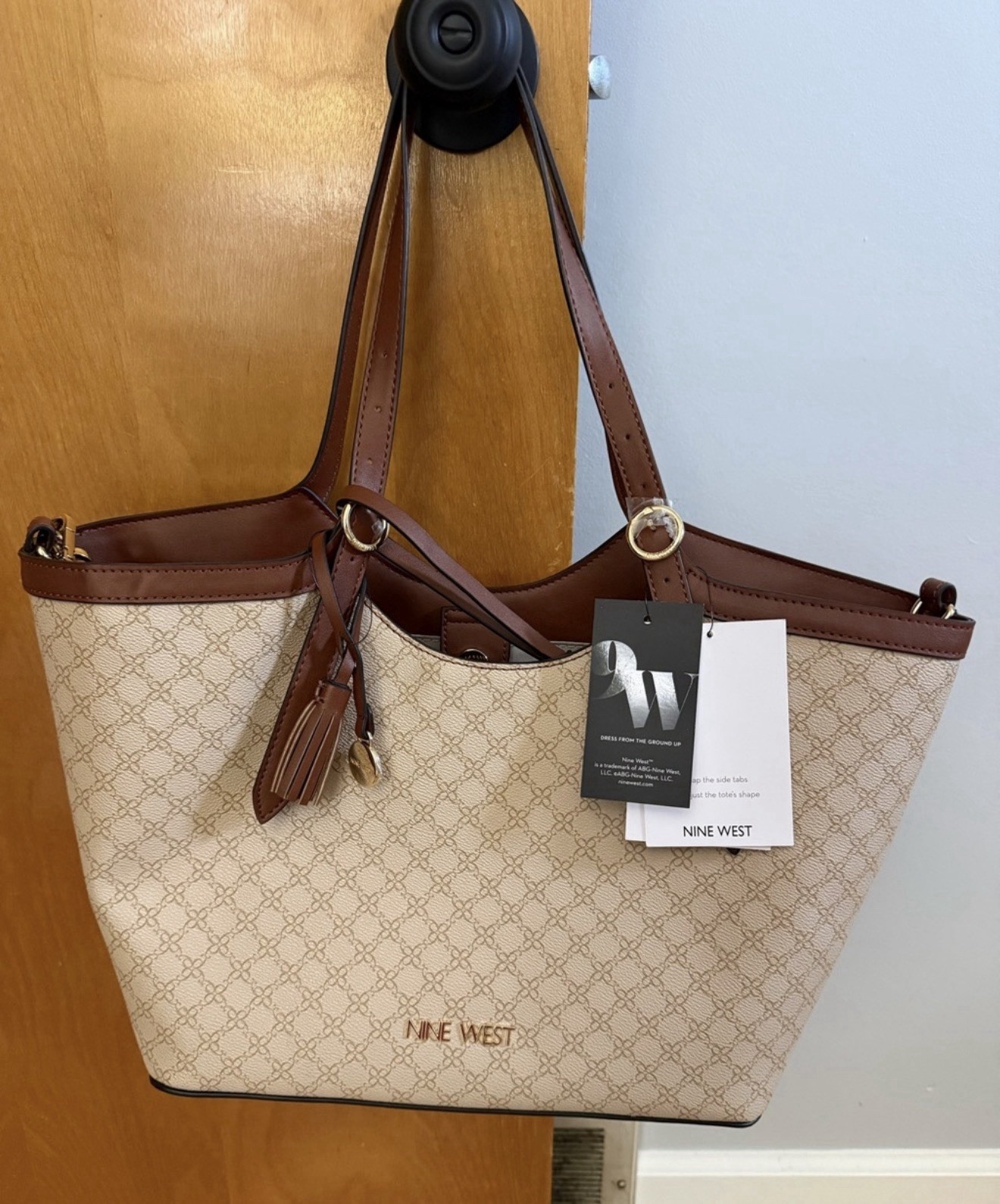NWT Nine West 2-in-1 Tote Bag & Removable Pouch Beige Brown Monogram Purse