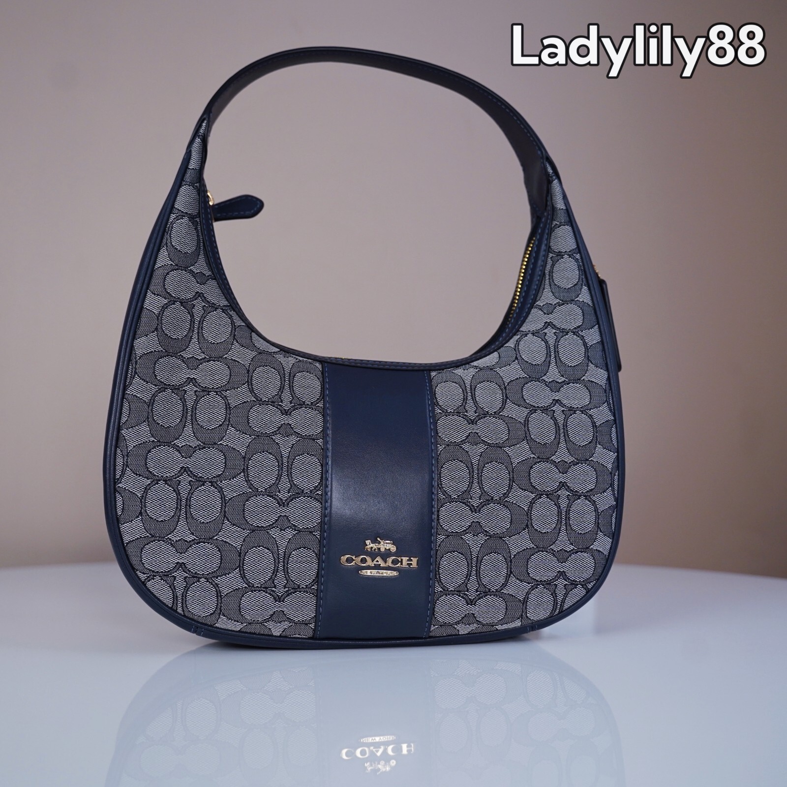 NWT Coach CV001 Carmen Shoulder Bag In Signature Jacquard Smooth Leather $350