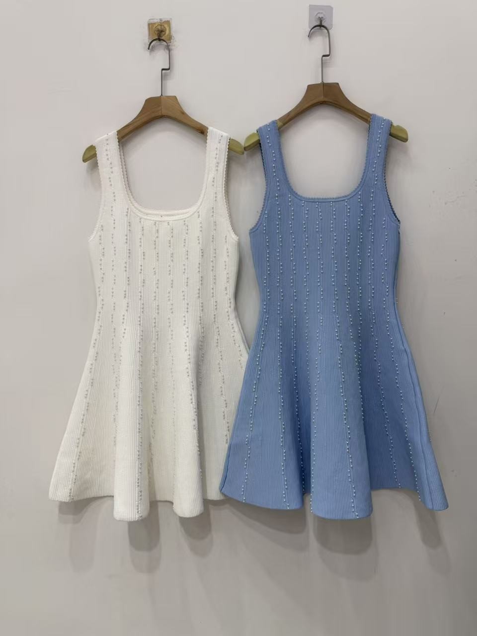 Sandro U-neck collar Beading beads Knitted bandeau Dresses slip dress white
