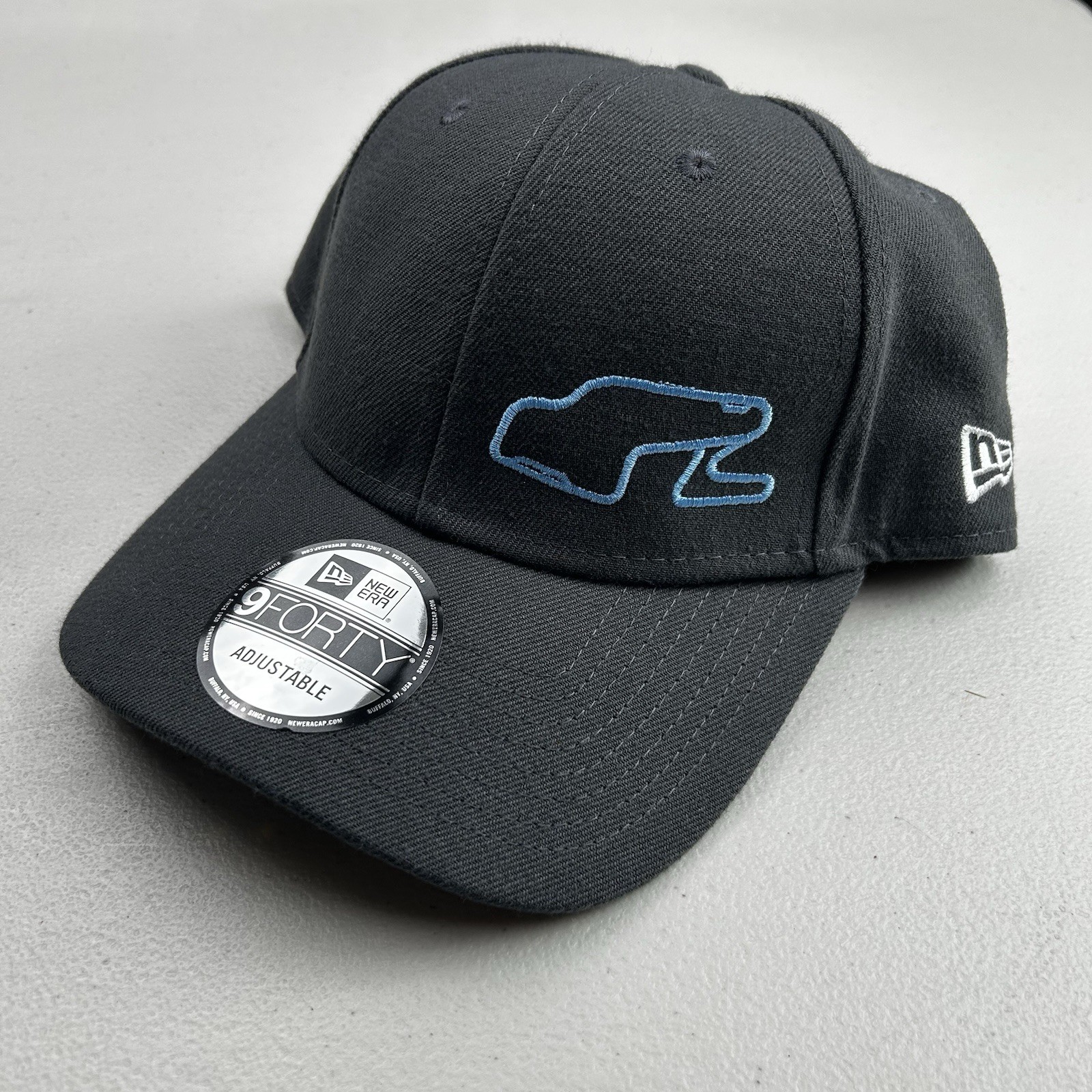 New Era 9FORTY Watkins Glen NY TRACK ADJUSTABLE RACING Gray