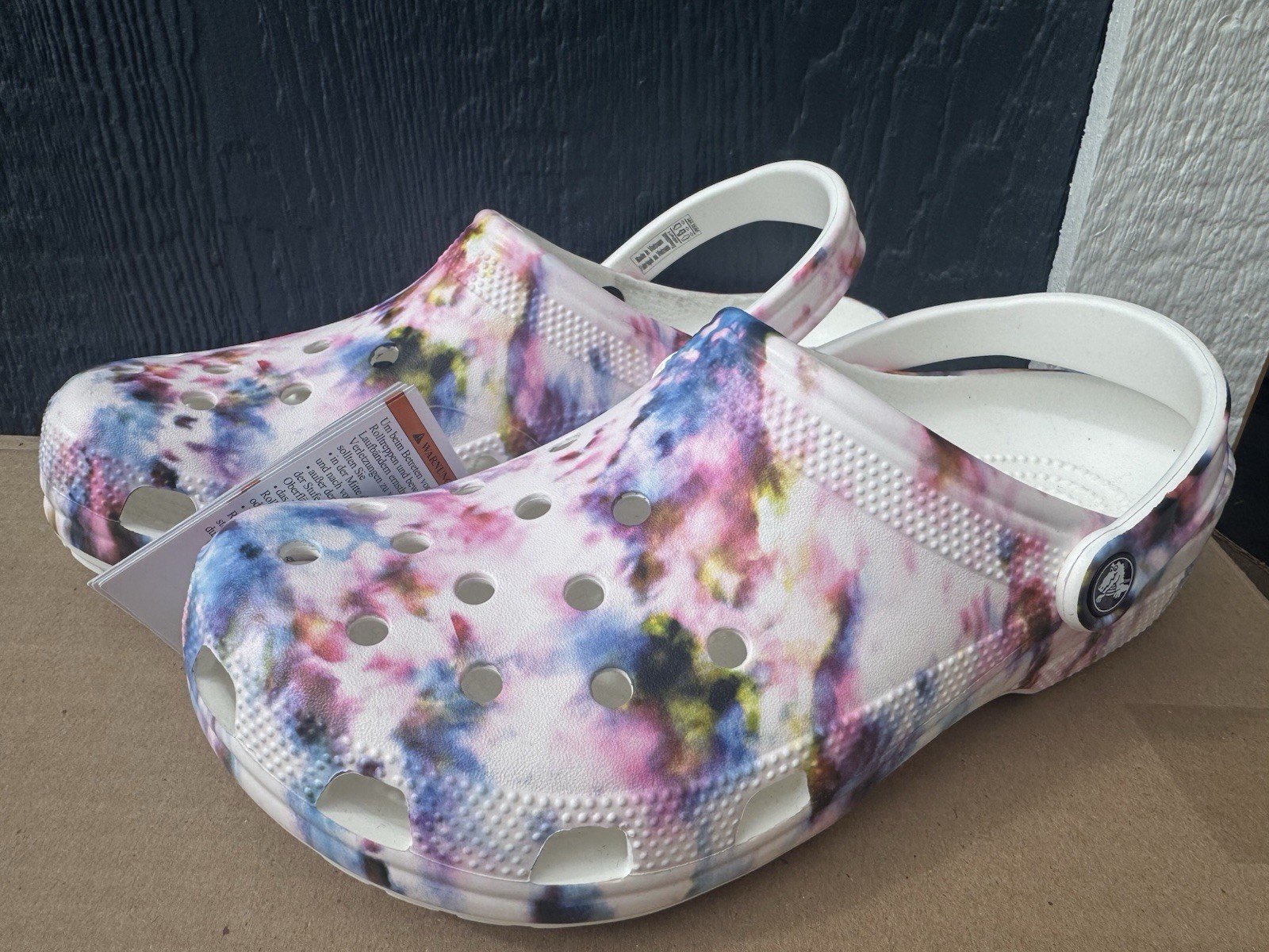 NEW Crocs Classic Floral Tie Dye Women’s Clog Sandals M5/W7,M6/W8,M9/W11