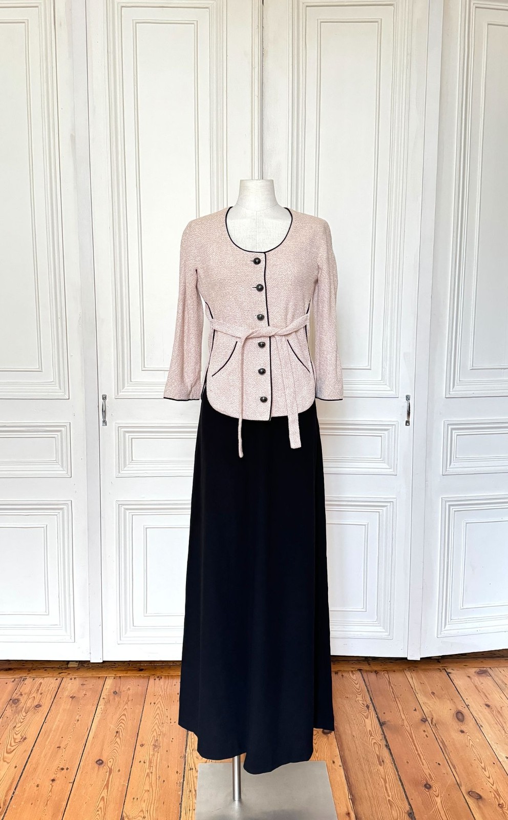 Chanel Spring 2012 Pale Pink Tweed Jacket Size 34 / XS