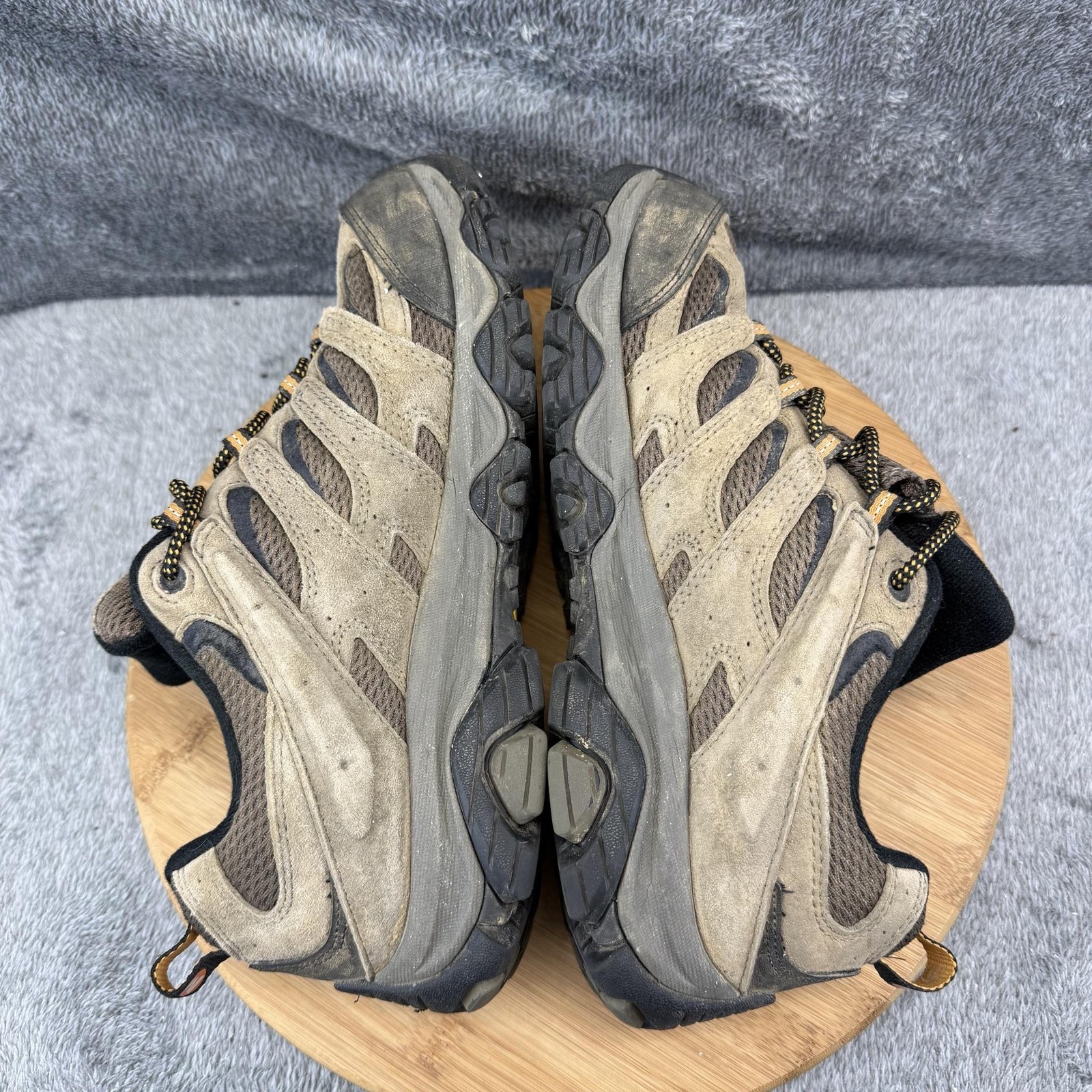 Merrell Shoes Mens Size 9 Brown Walnut Hiking Trail Vibram Sneakers J035893W