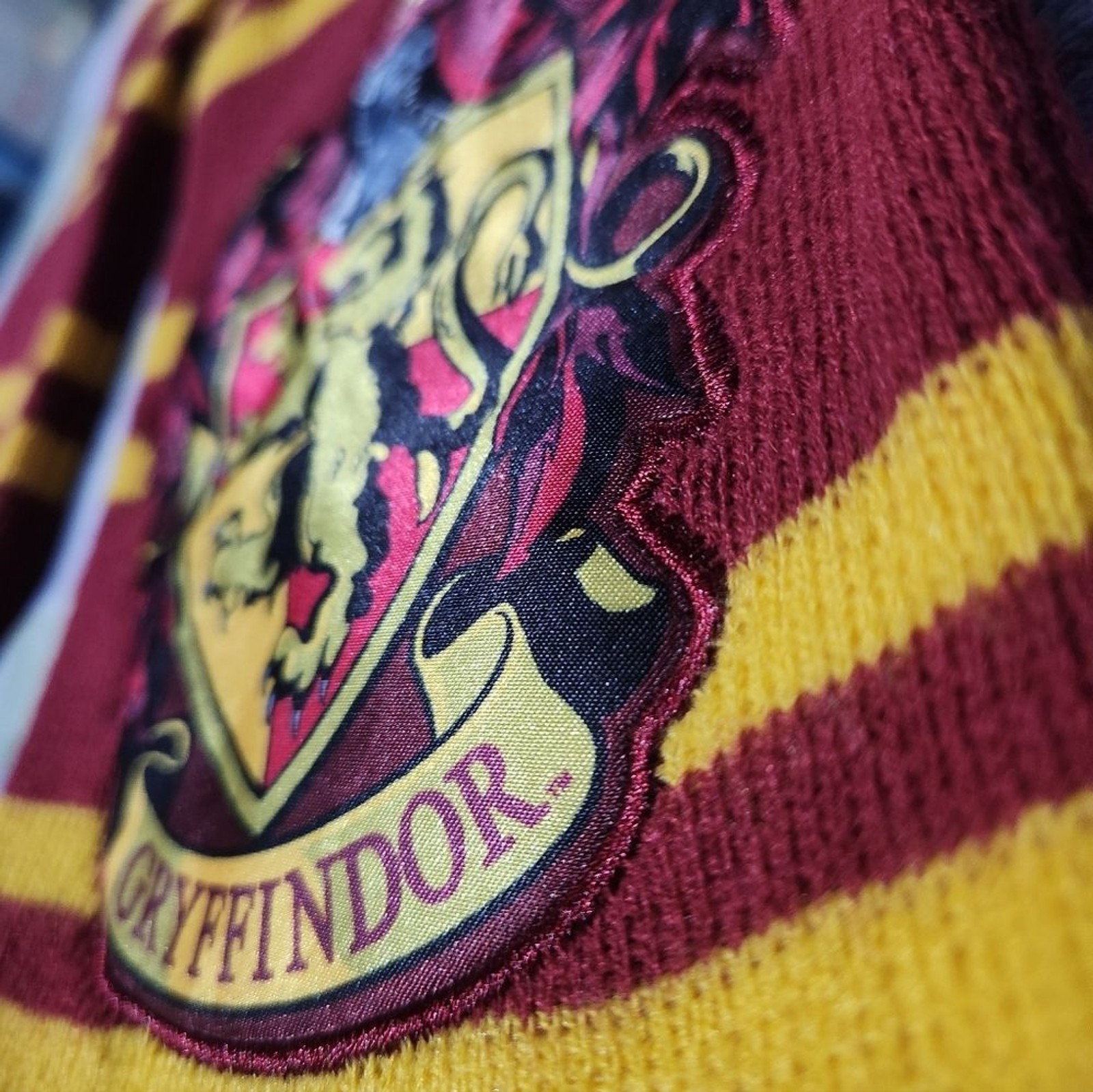 Gryffindor Striped Scarf with Crest