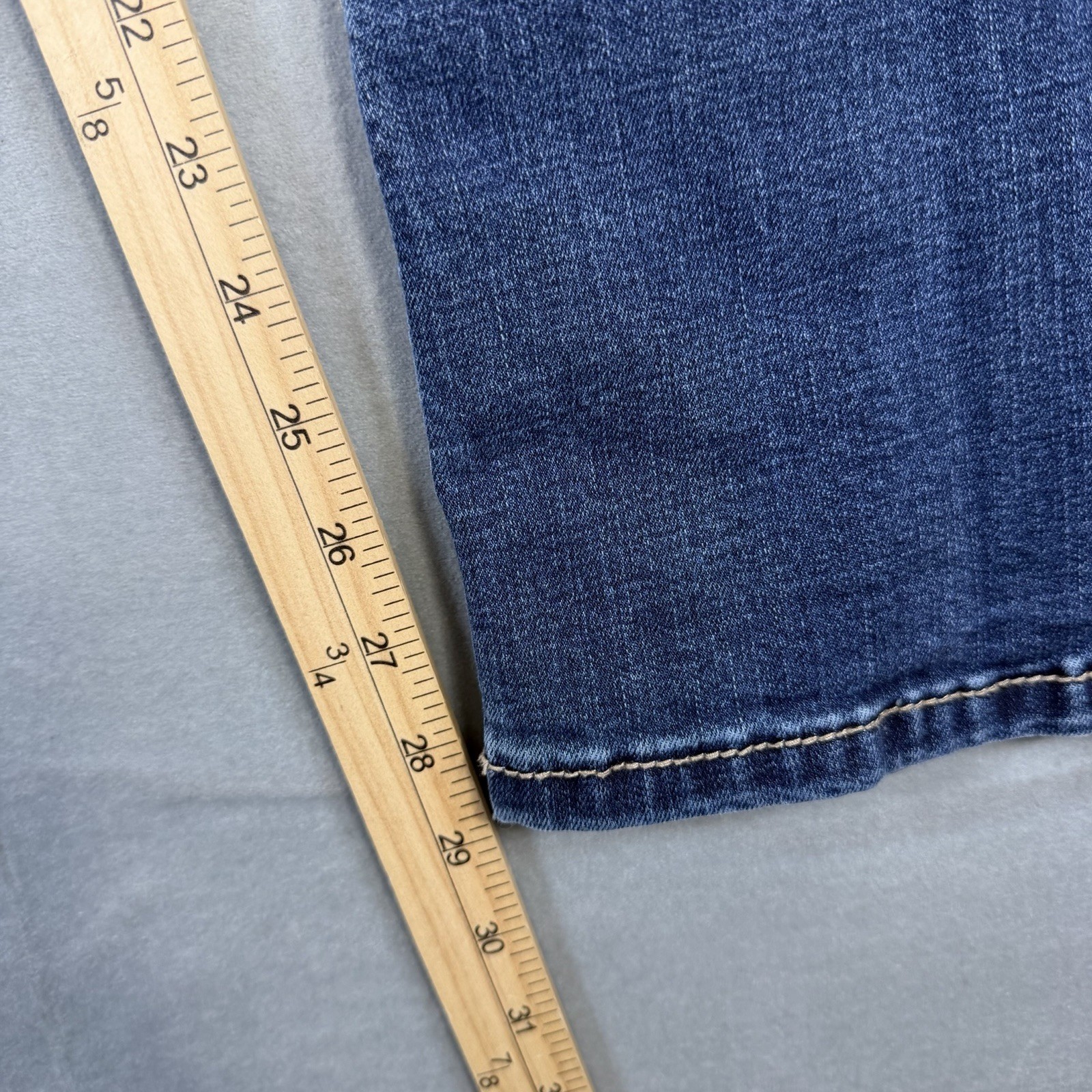 BKE Aiden Jeans Men’s 28×30 Blue Bootcut Dark Wash Western Buckle Stretch Denim