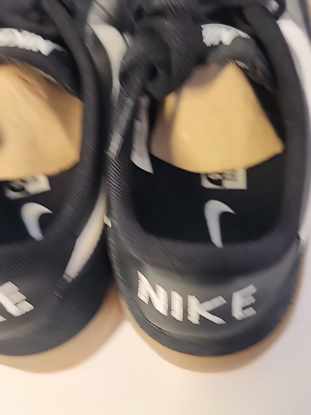 Nike Killshot 2 Black Leather White Swoosh Gum Sole Men 6.5 Women 8 NEW NO BOX