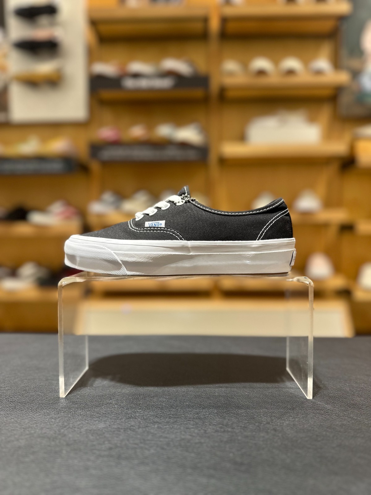 Vans Premium Authentic Reissue 44 LX Skate Sneakers Black VN000CQABA2 US 4-13