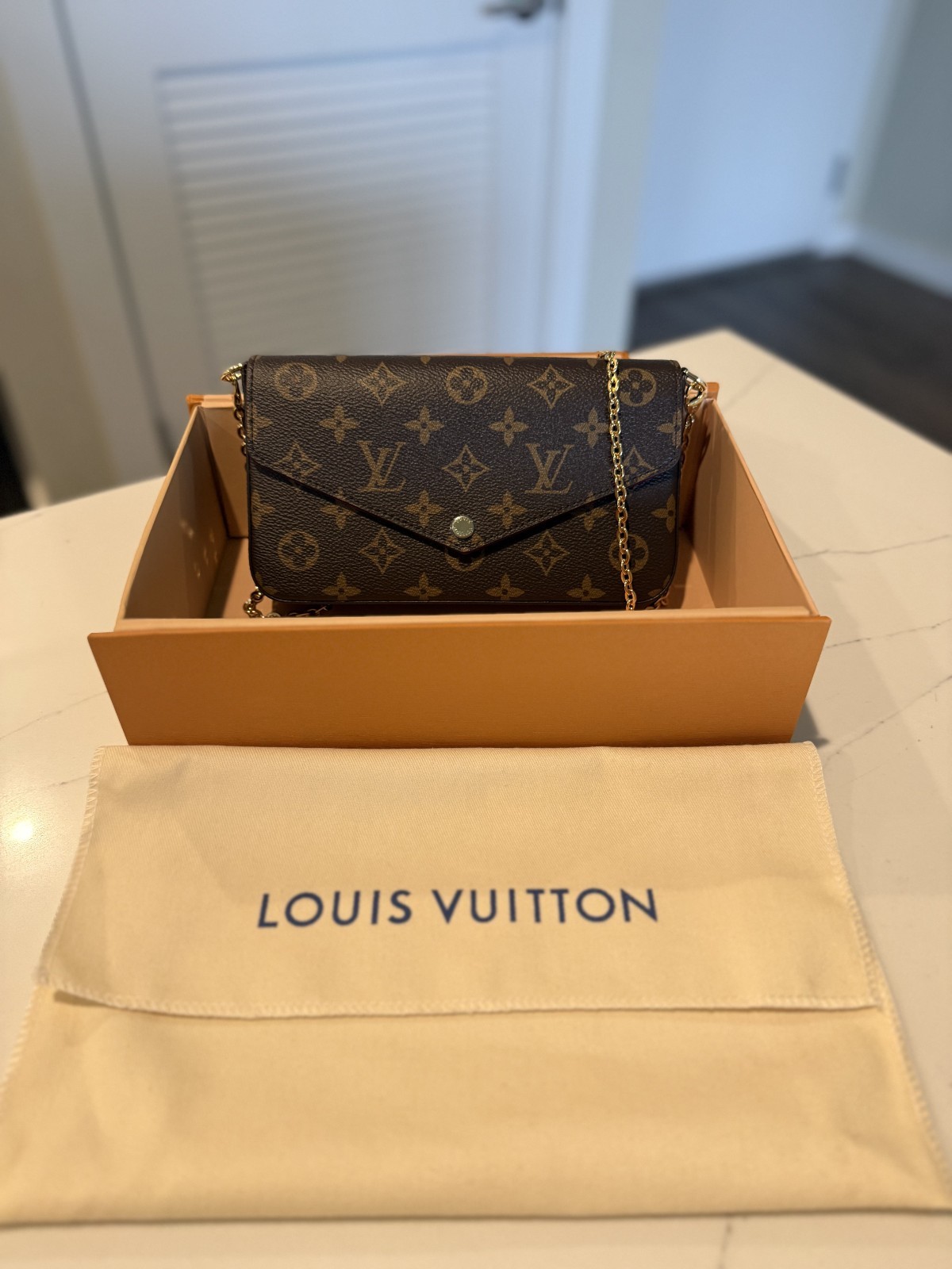 Louis Vuitton Pochette Félicie Monogram Empreinte Leather FULL SET