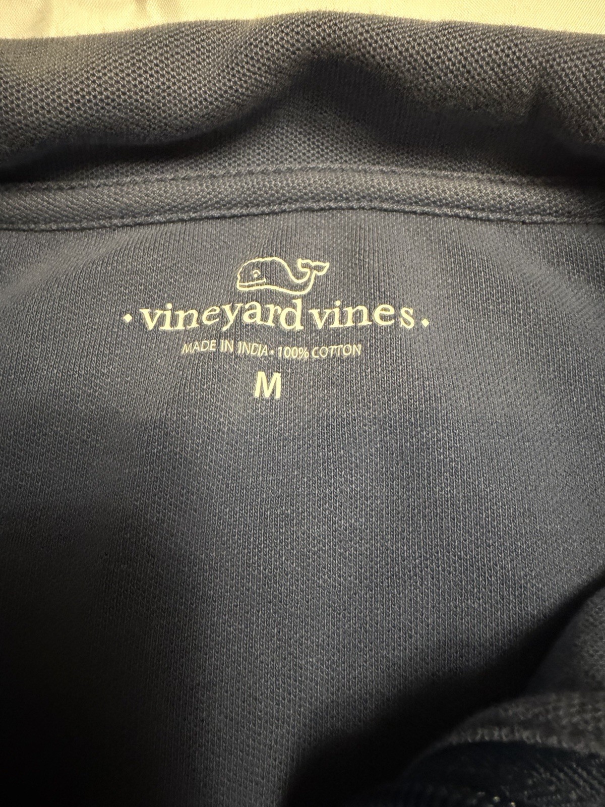 Vineyard Vines Men’s Medium Quarter Zip Pullover Blue Whale Logo