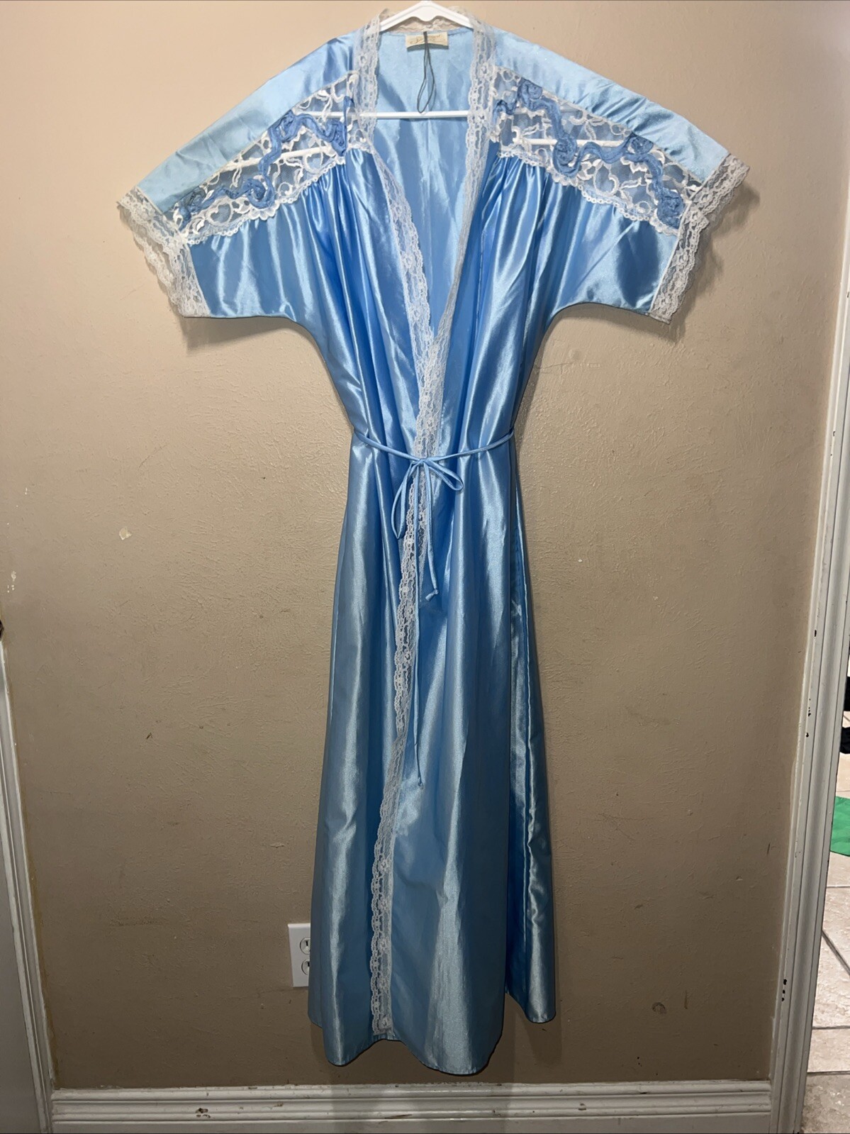 Vintage Shannon Lee Satin Peignor Robe Housecoat Sz Large Ice Blue Lace Lt Stain