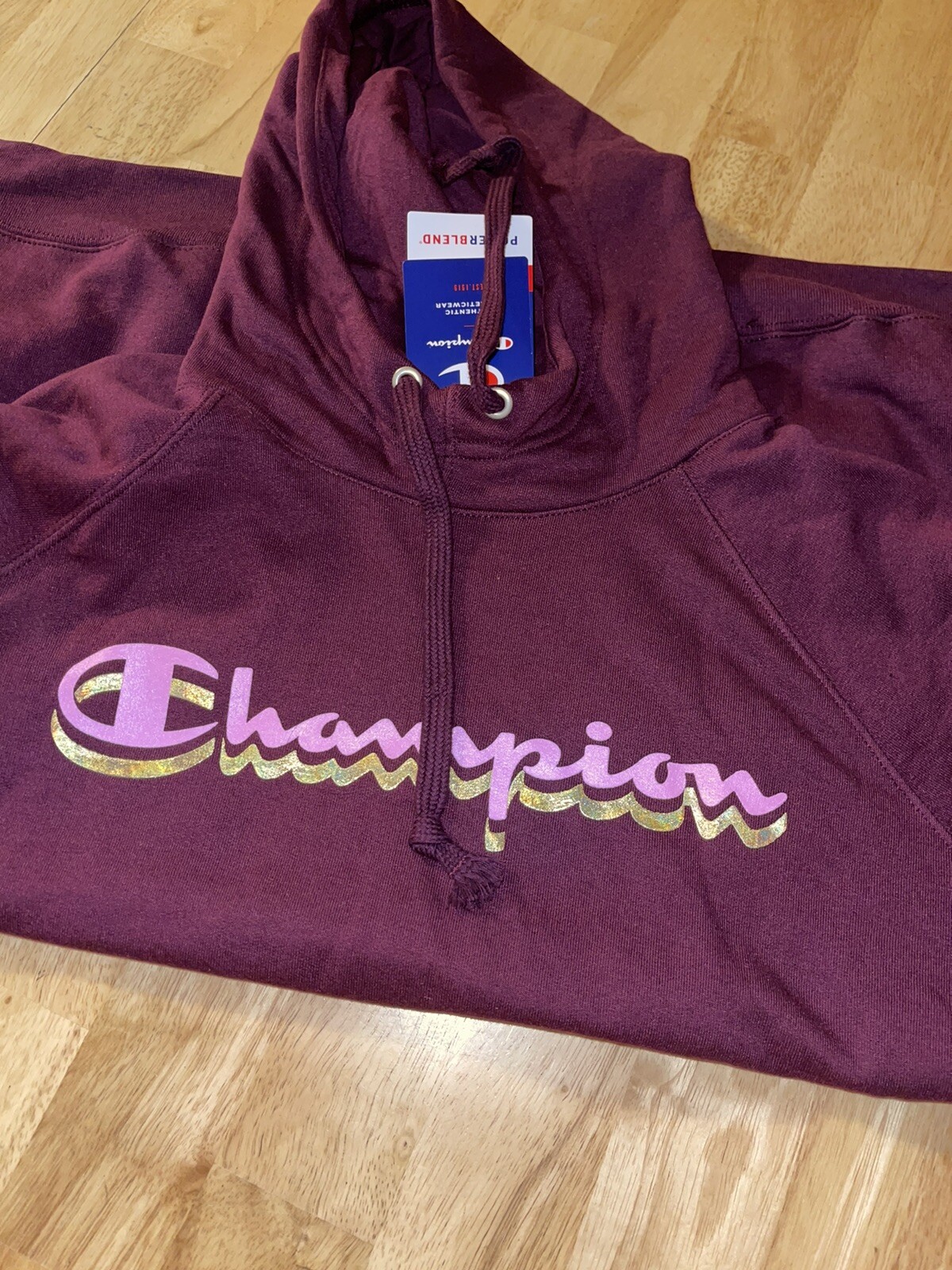 3X Champion® Powerblend Classic Graphic Hoodie BNWTS $55.00 Dark Berry