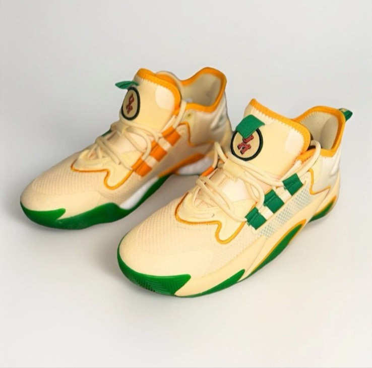 Adidas SM BYW Select PE Miami Hurricanes Basketball Shoes 7.5 IE0880