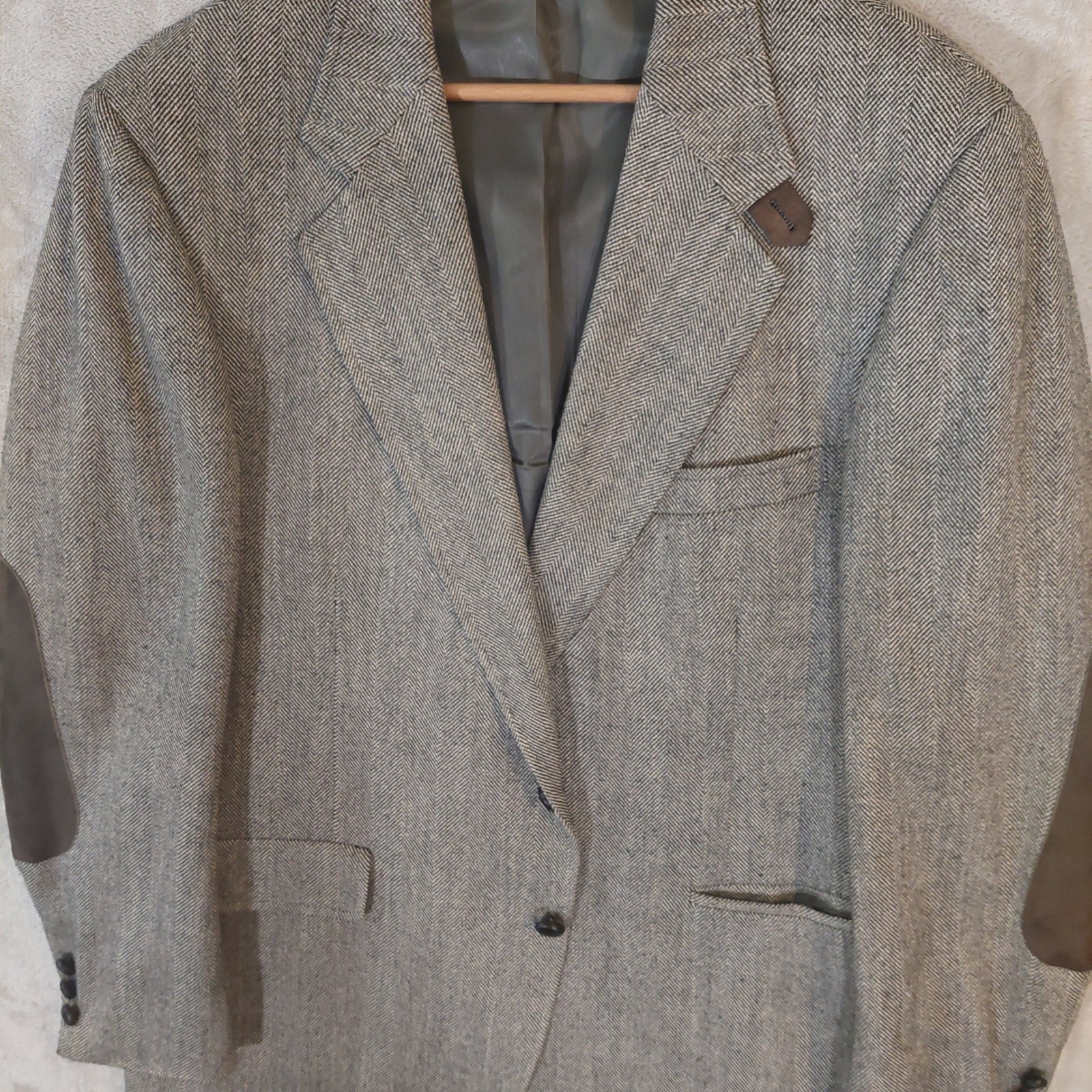 vintage Barons Presidential Herringbone Tweed USA made Jacket Elbow Patches 46R