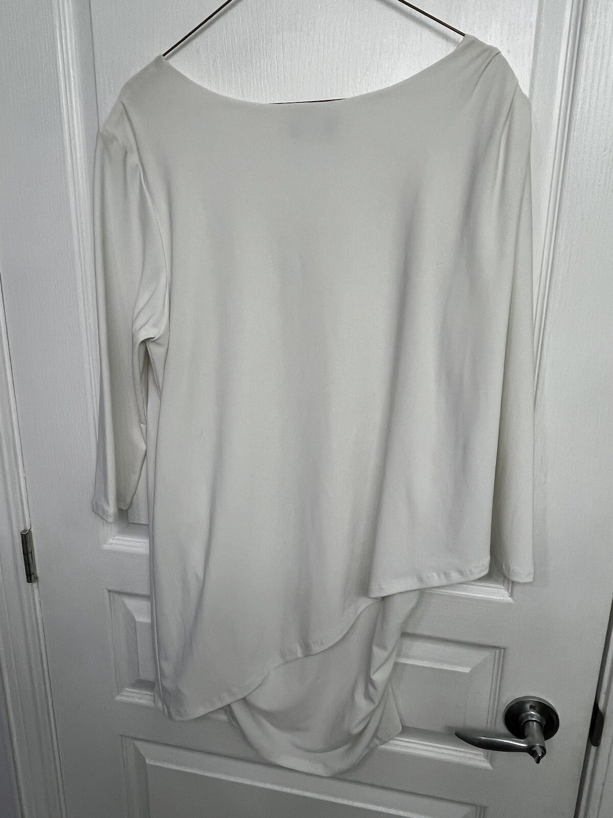 Pretty Woman White Polyester/Spandex Side Ruched 3/4 Sleeve Tunic Size XL. NWT!