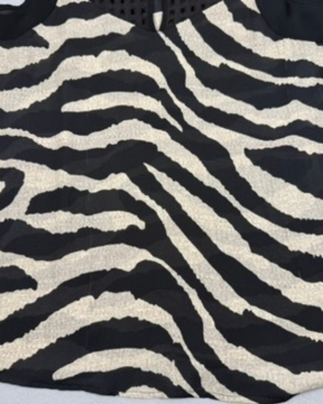 Cabi Medium Zebra Print Sleeveless Blouse Black White Keyhole Back Top