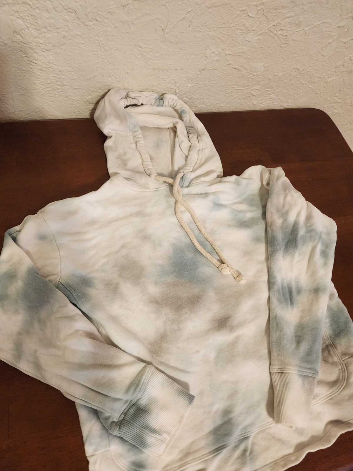 Universal Thread Grey, White & Blue Tie Dye
