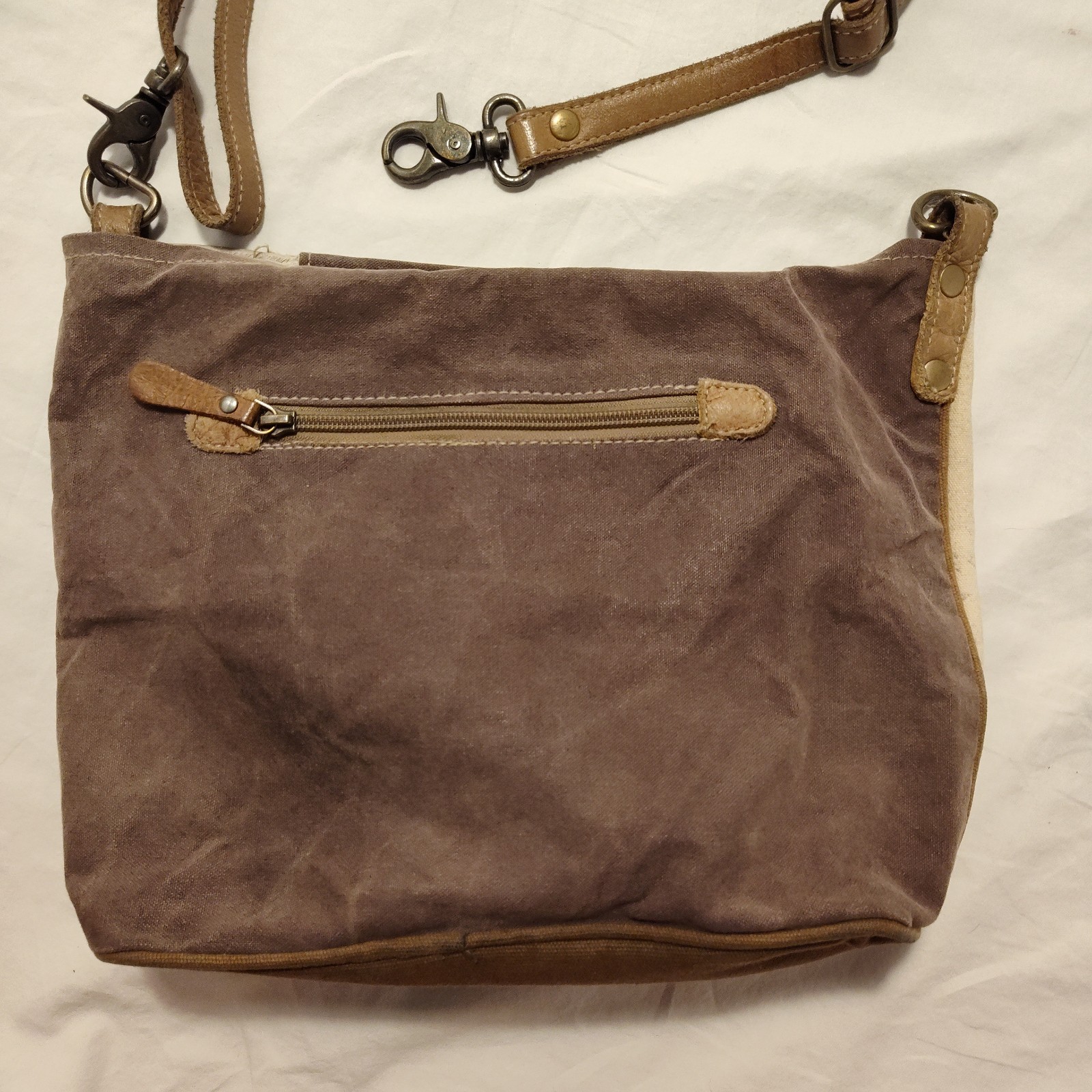 Myra Bag Shoulder/ Crossbody
