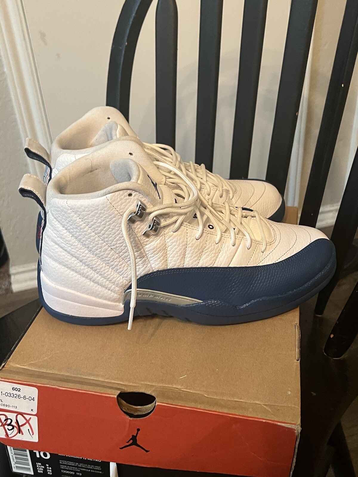 Size 10 – Jordan 12 Playoffs 2022