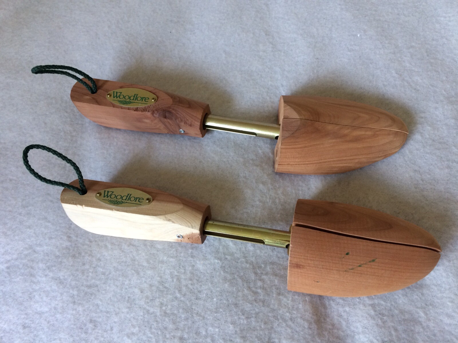Woodlore Wooden Shoe Tree Shaper Form with Straps Made In USA 10.25 inches EUC