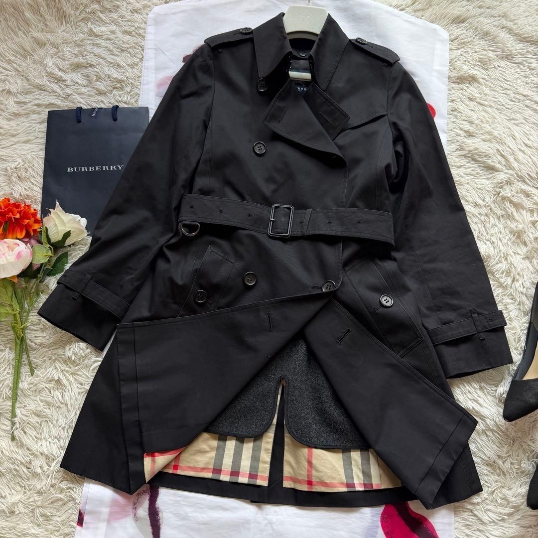 Burberry London Black Coat Removable Wool Liner Women’s Size 36 Belted Check