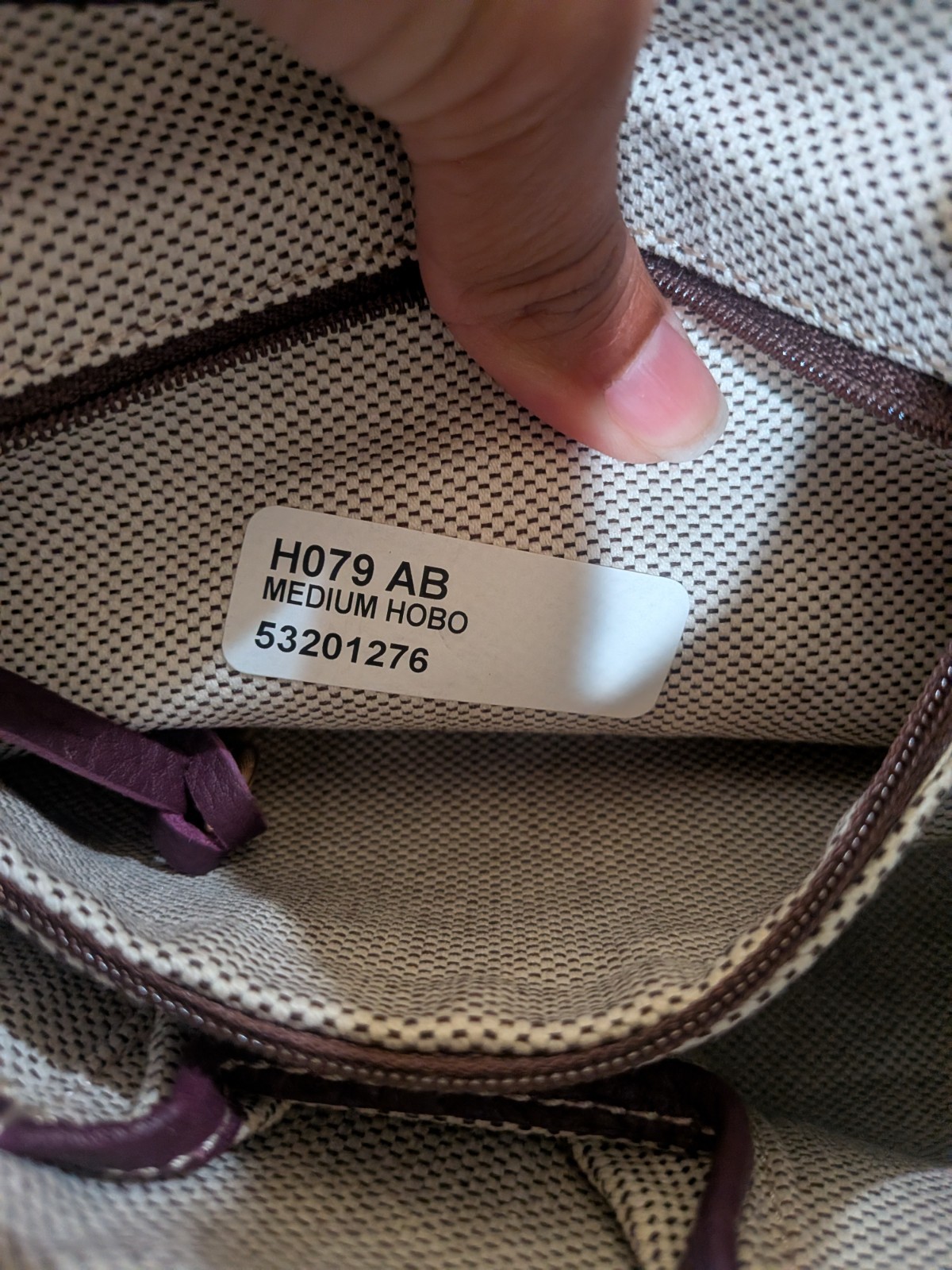 Vintage Y2K Bag | Dooney & Bourke Monogram Shoulder Bag – Hobo Style/Plum Color