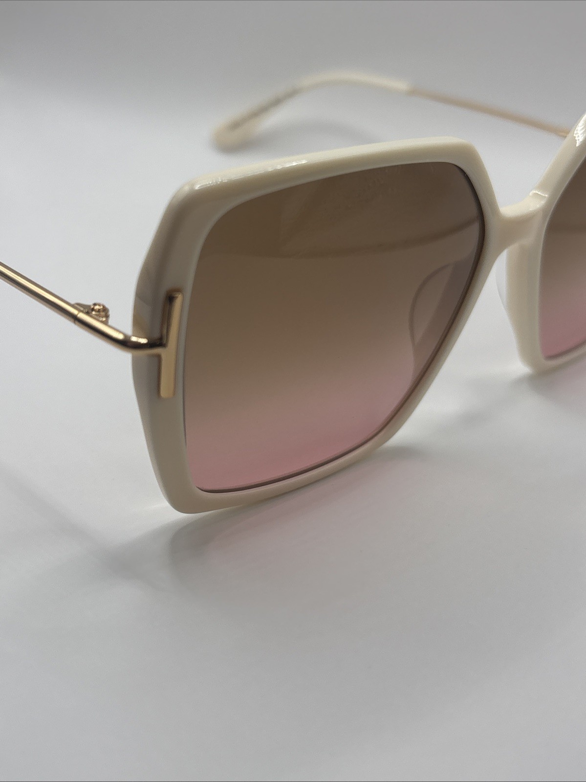 Tom Ford Joanna FT1039 25F Ivory Gradient Brown 59 mm Women’s Sunglasses