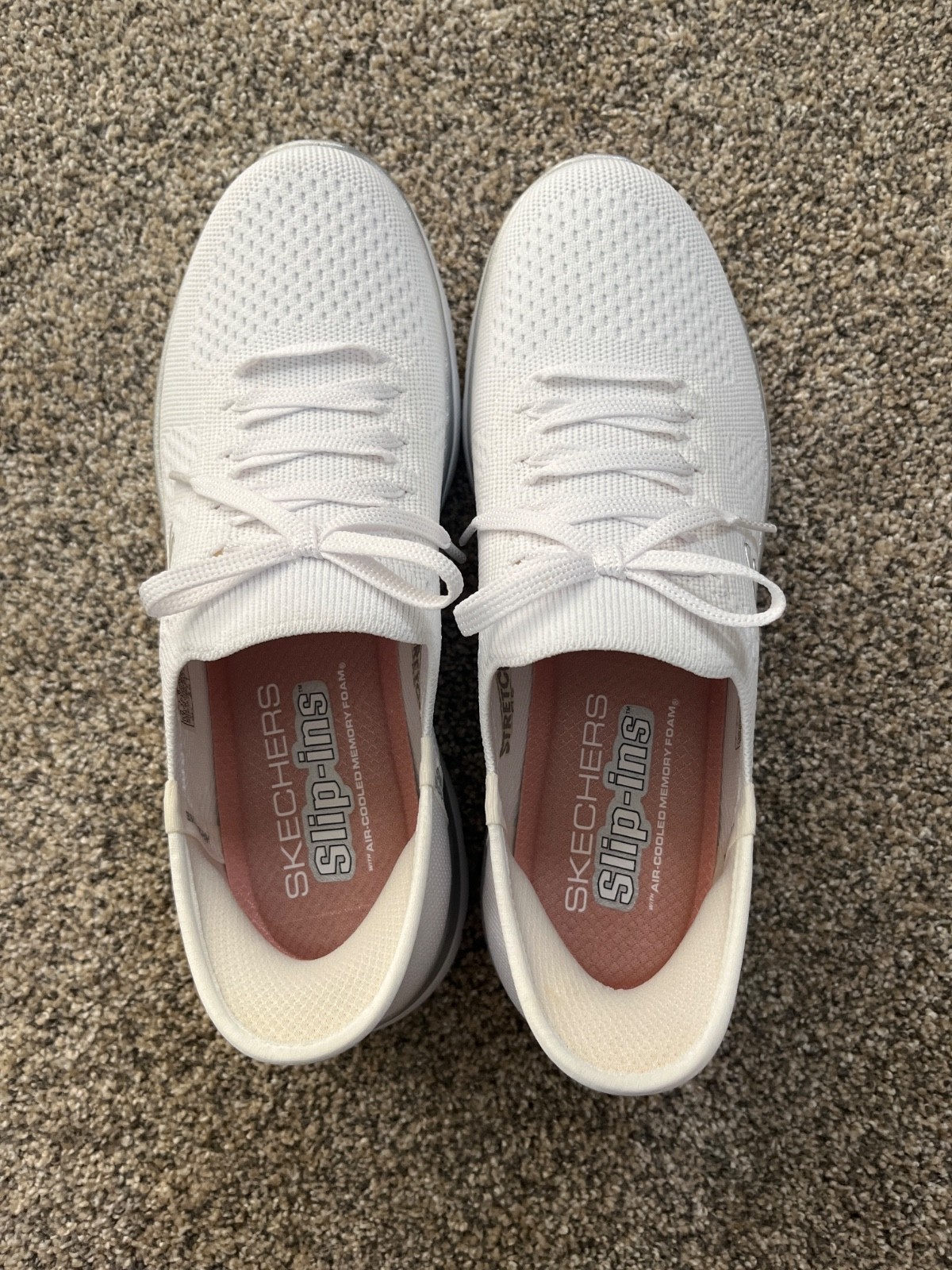 NEW WOMENS SKECHERS SLIP INS SUMMITS NIGHT CHIC White Silver Shoes 150262