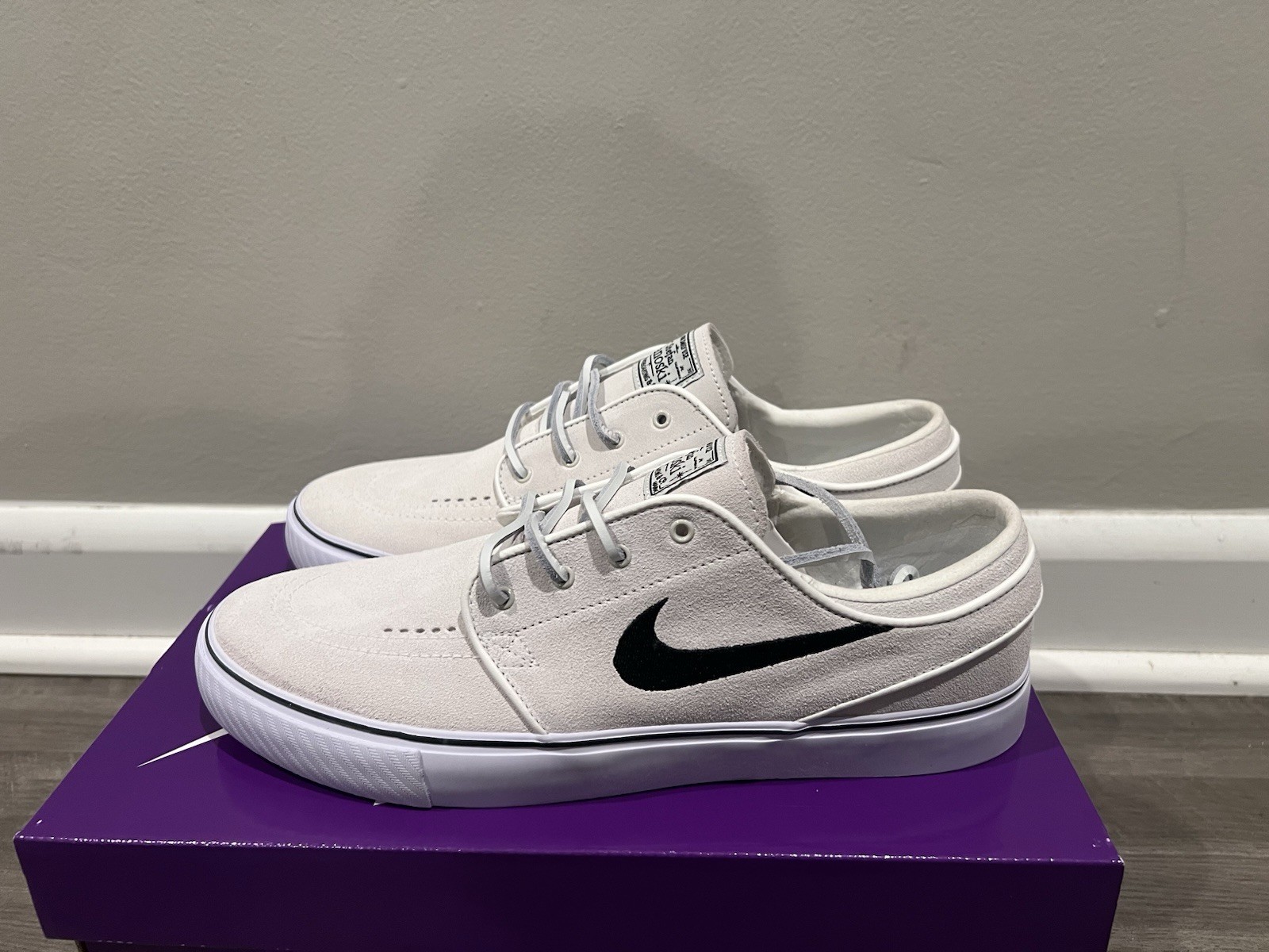 Size 9 Men’s Nike Zoom Stefan Janoski OG+ SB Summit White Skate FD6757 100 $100