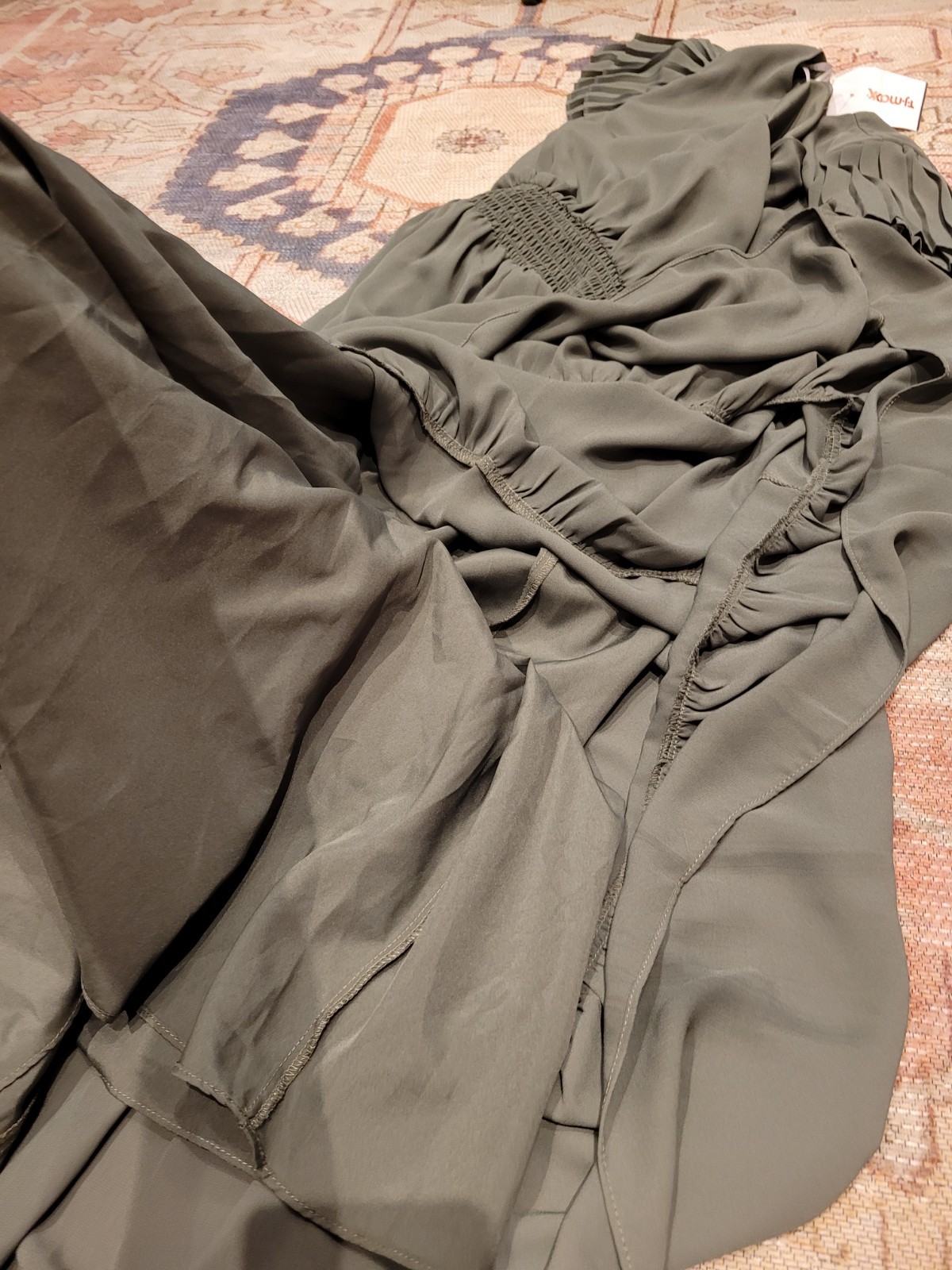 New with tags Nanette Lepore maxi dress with tiered skirt and flutter Sleeves 12