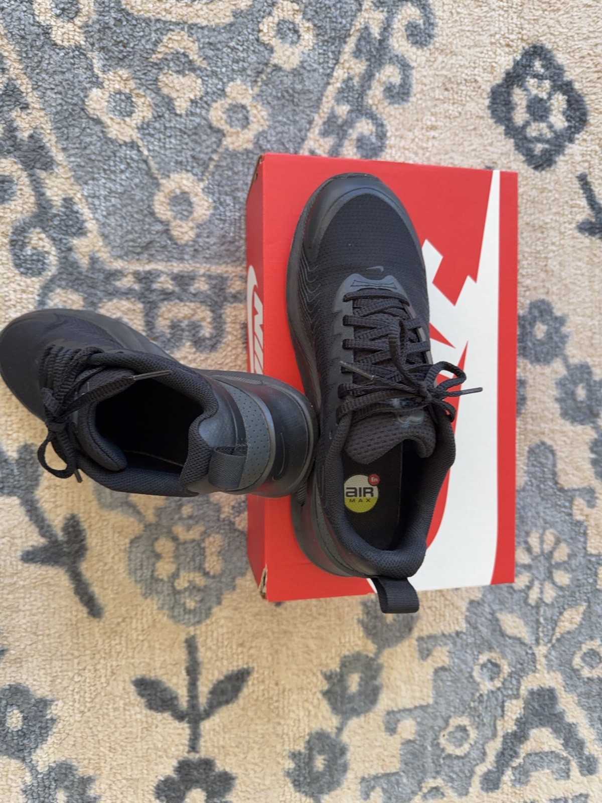 Nike Air Max Nuaxis Mens Size 8 Triple Black Running Sneakers Trainer Shoes