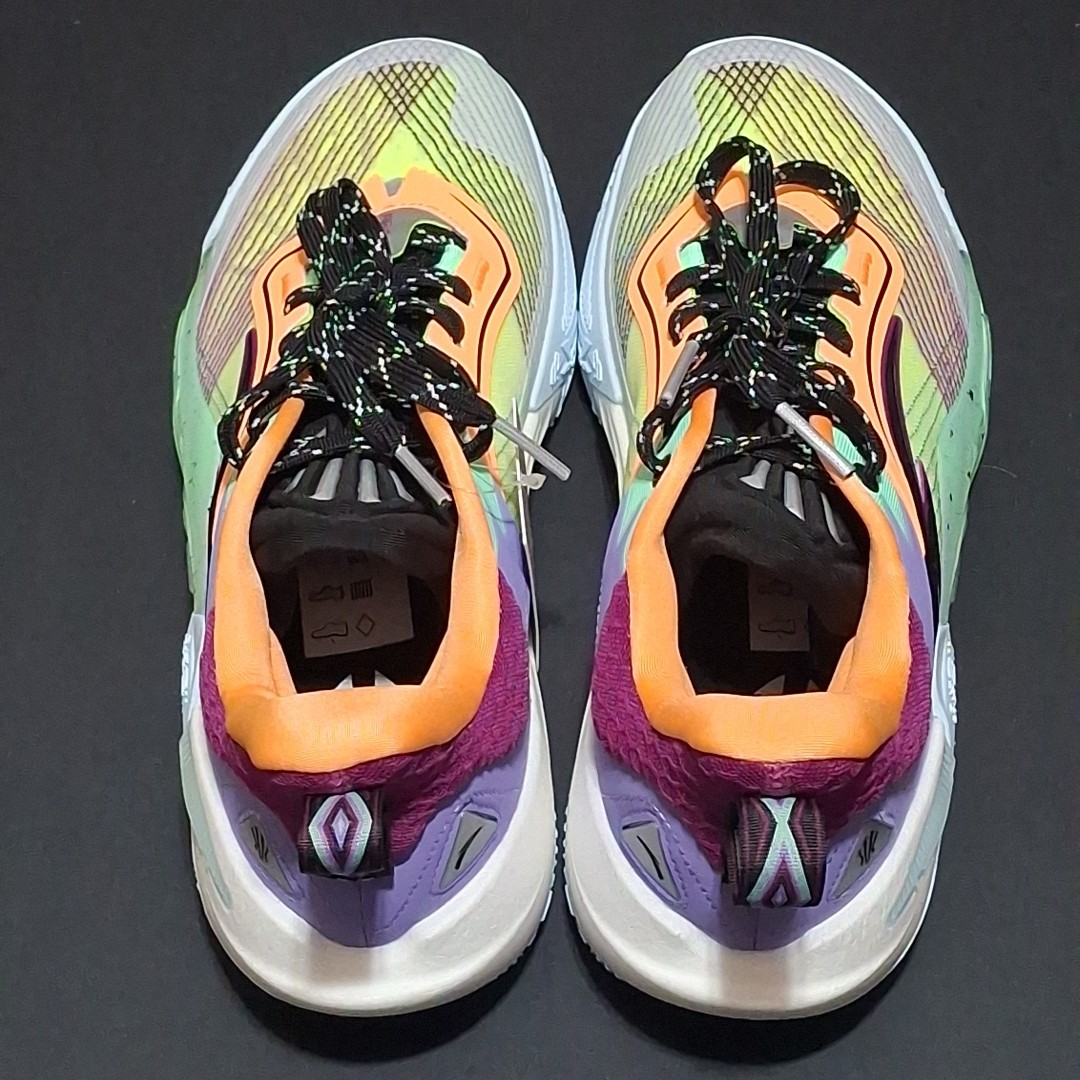 Anta Model 8125B1128S-2 Kai 1 Speed Men’s 10.5, Green/Purple/White